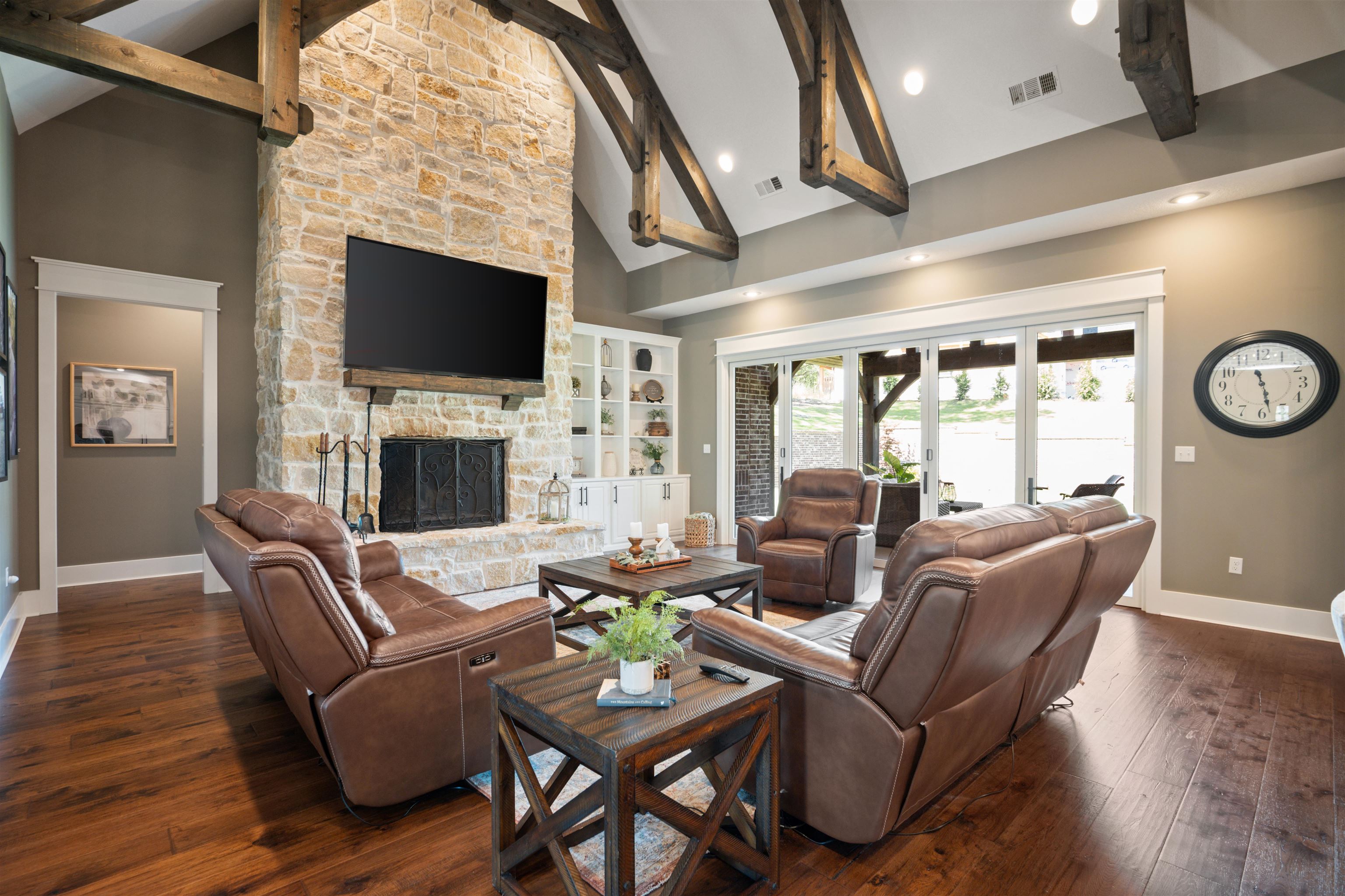2059  Sloan Lake  Jonesboro, AR