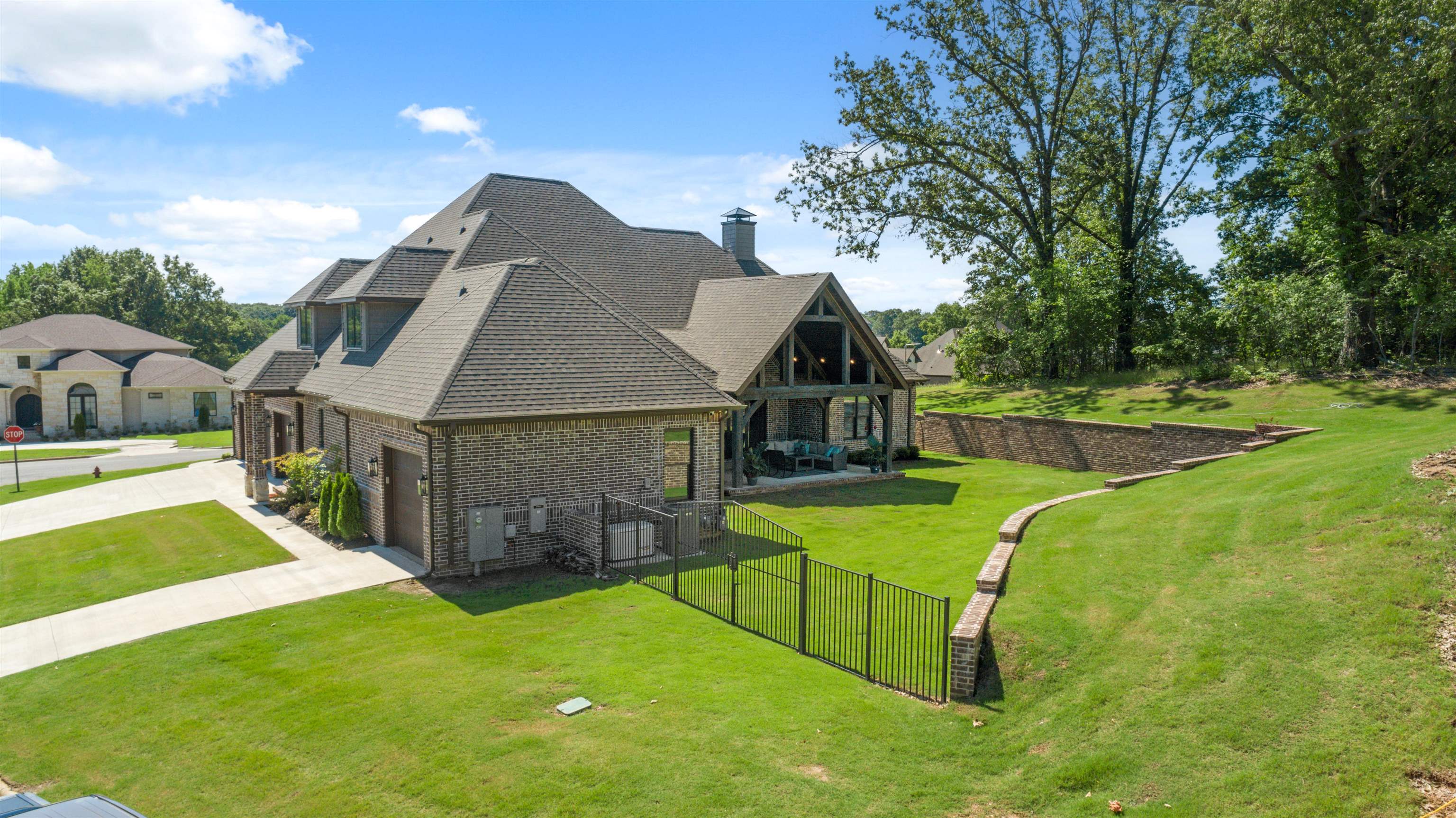 2059  Sloan Lake  Jonesboro, AR
