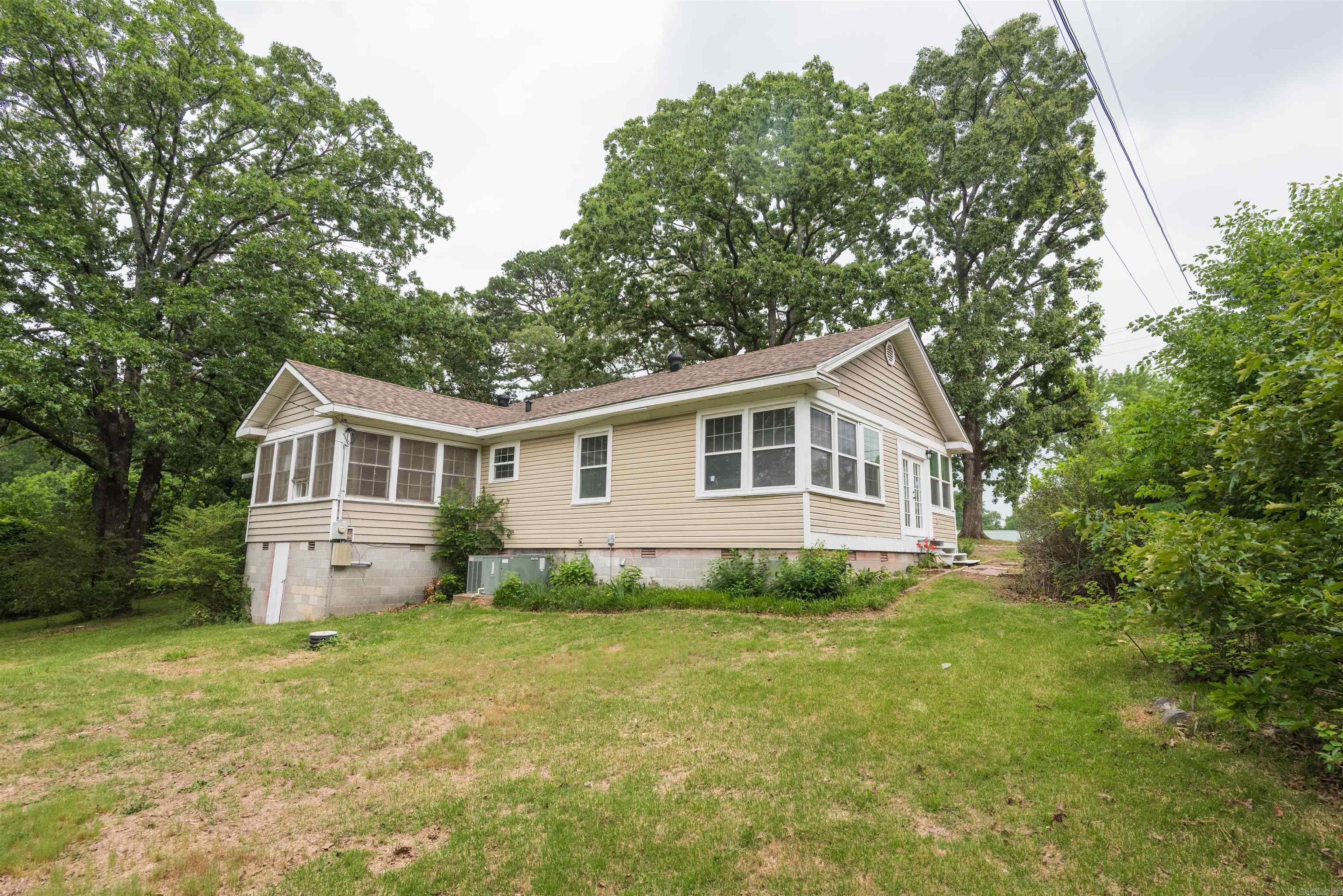 919  River Ridge  Benton, AR