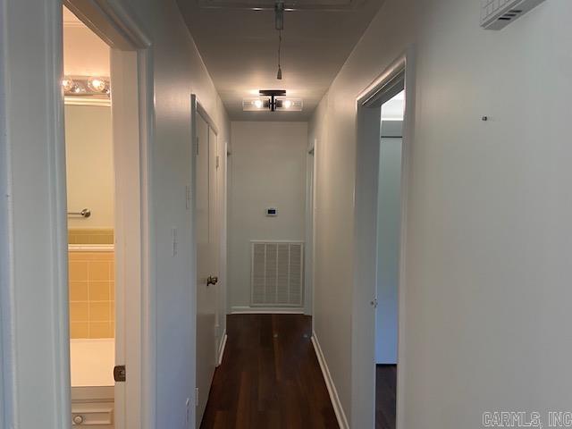 8 Westbrook Cove Little Rock, AR 72205