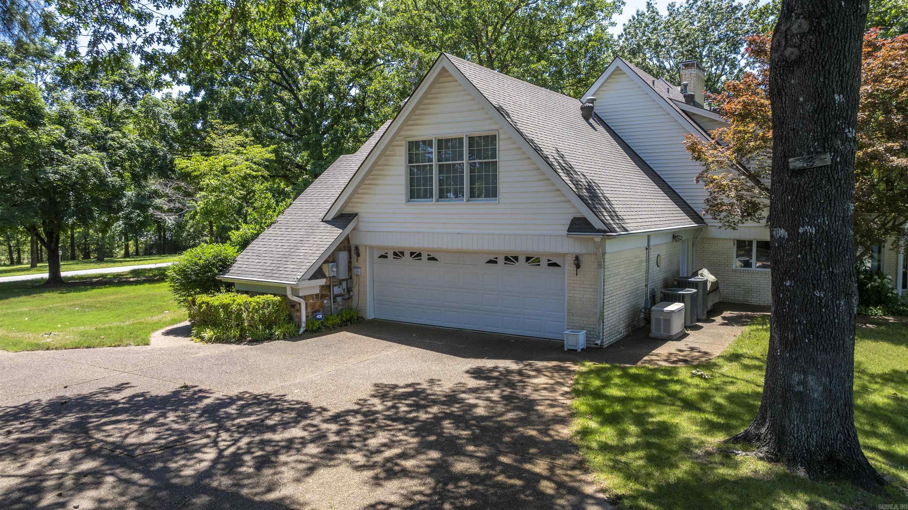 495  Dennison Heights  Southside, AR