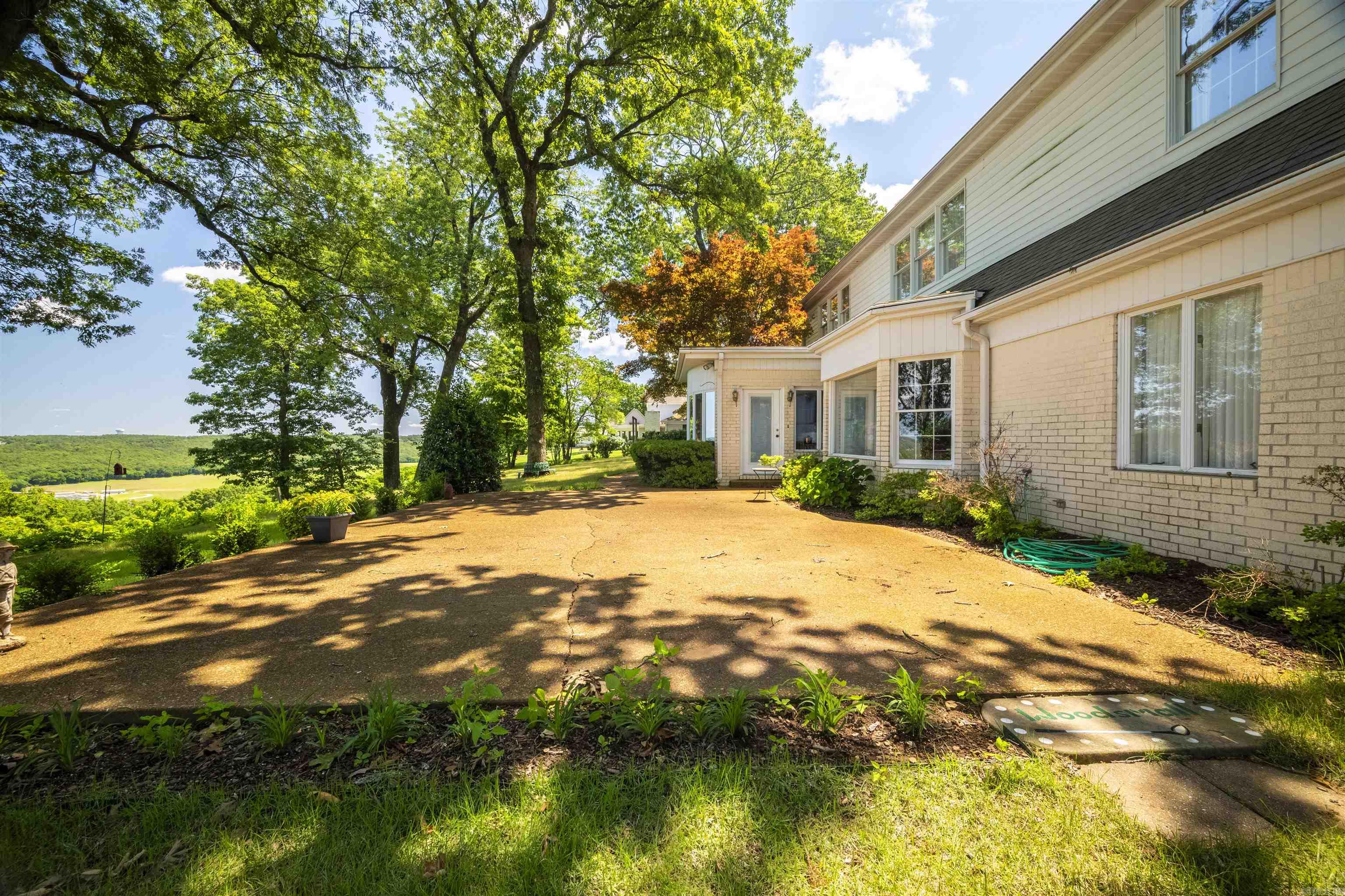495  Dennison Heights  Southside, AR