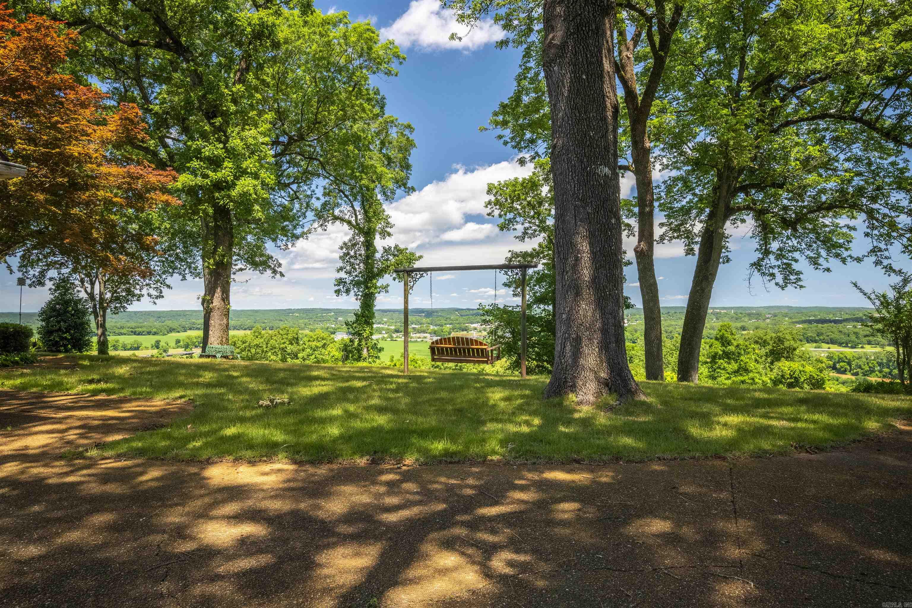 495  Dennison Heights  Southside, AR