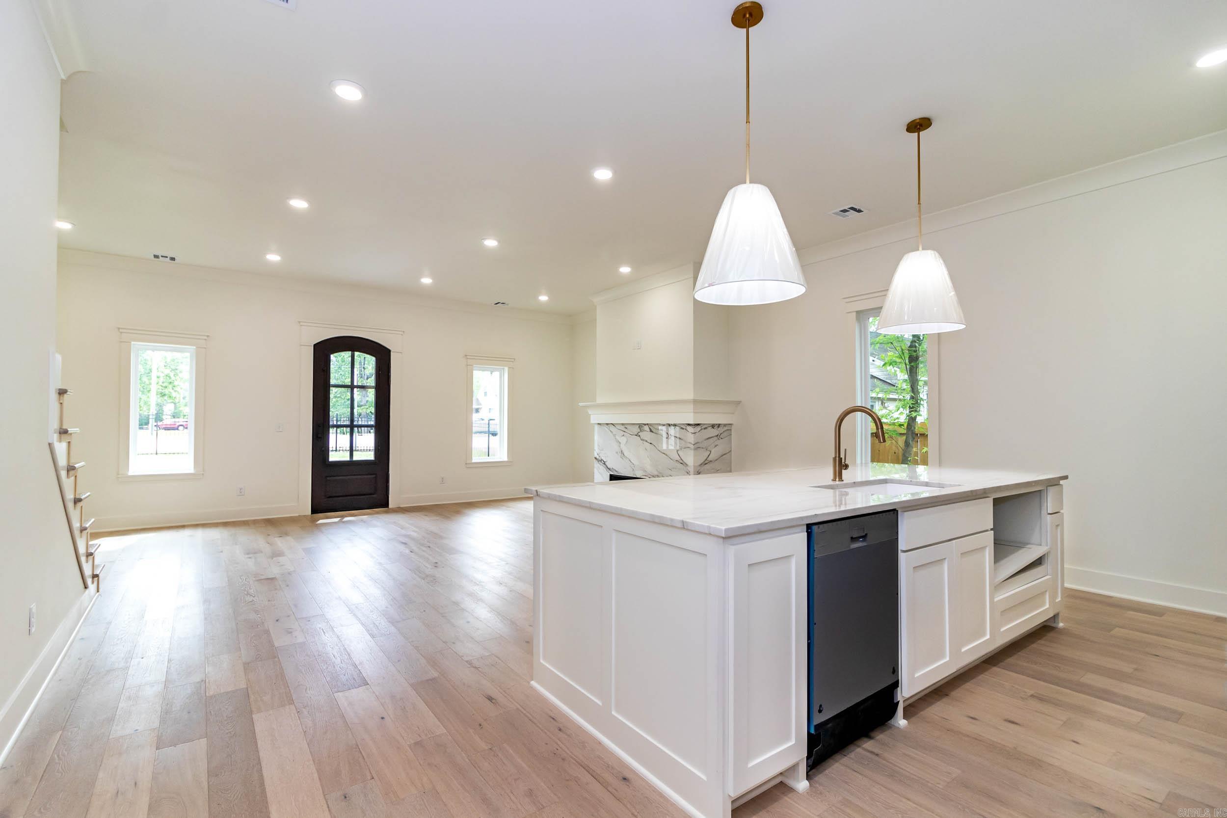 1615 N Garland  Fayetteville, AR