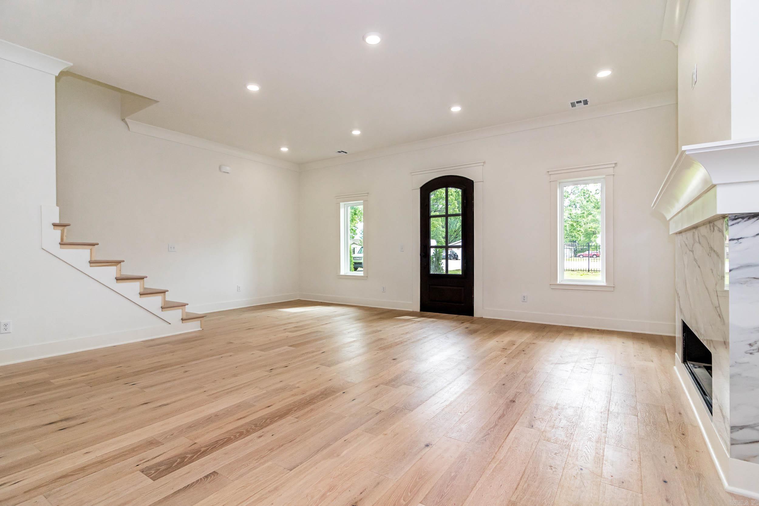 1615 N Garland  Fayetteville, AR
