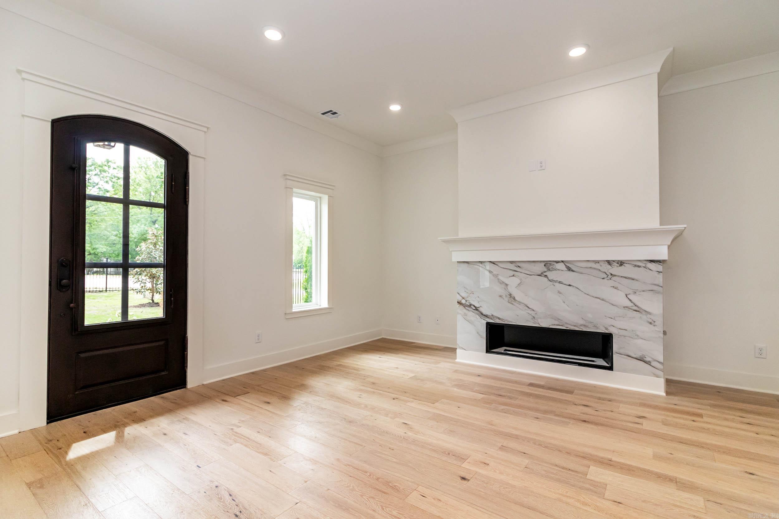 1615 N Garland  Fayetteville, AR
