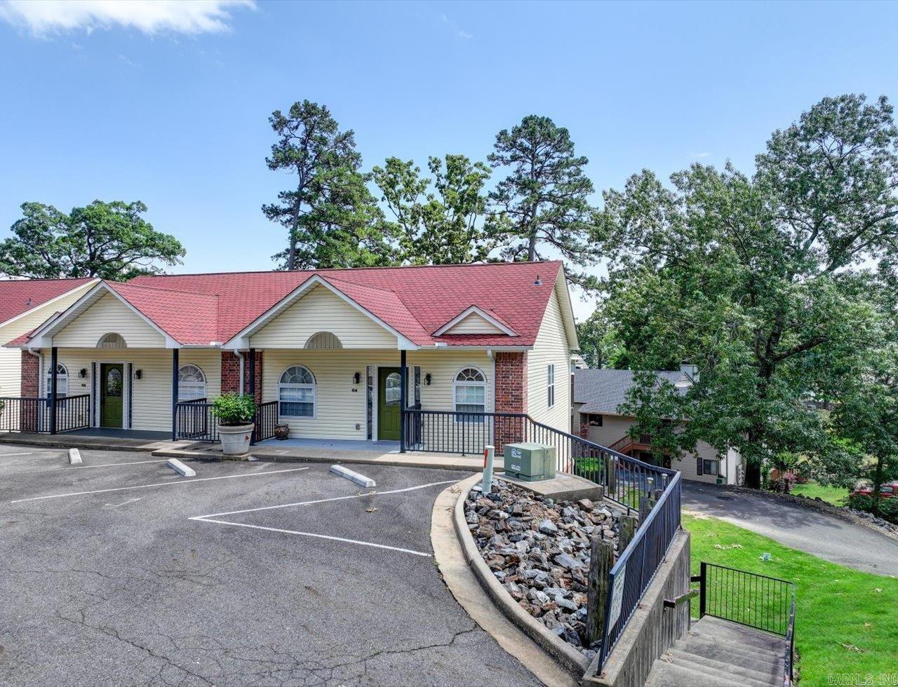 321  Peters Pt  Hot Springs, AR