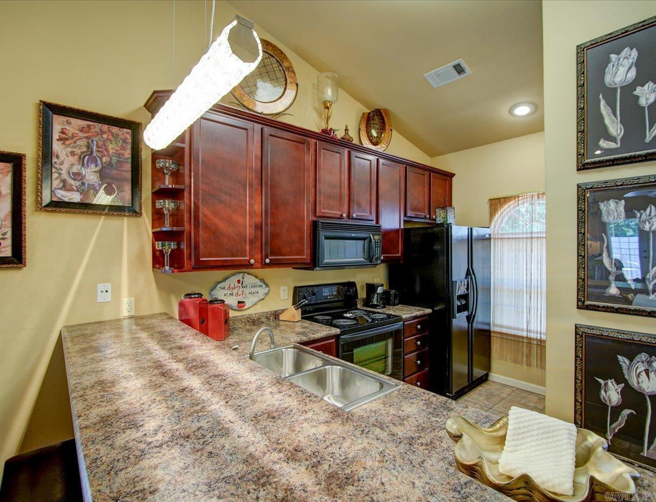 321  Peters Pt  Hot Springs, AR