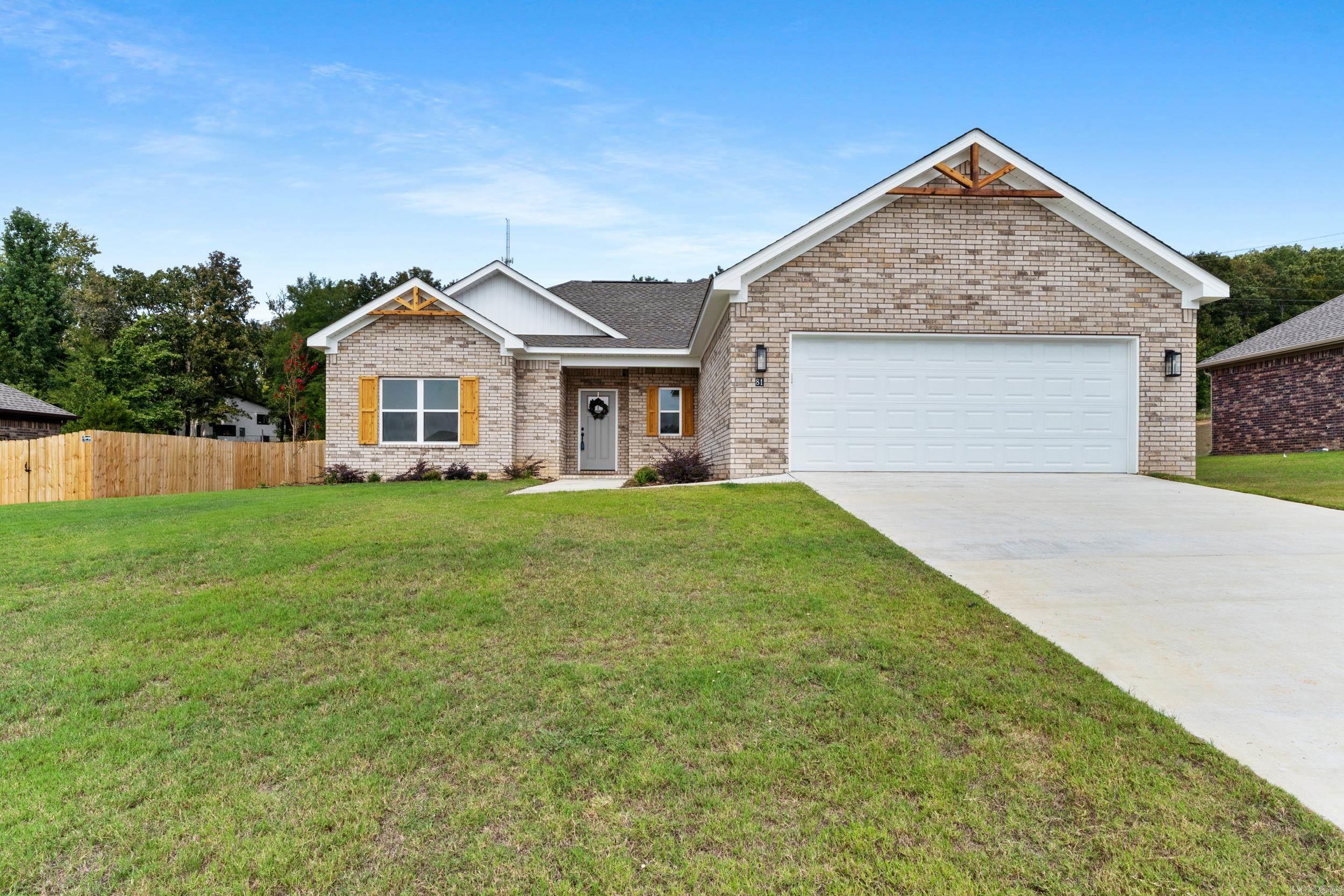 81 Lewis Loop