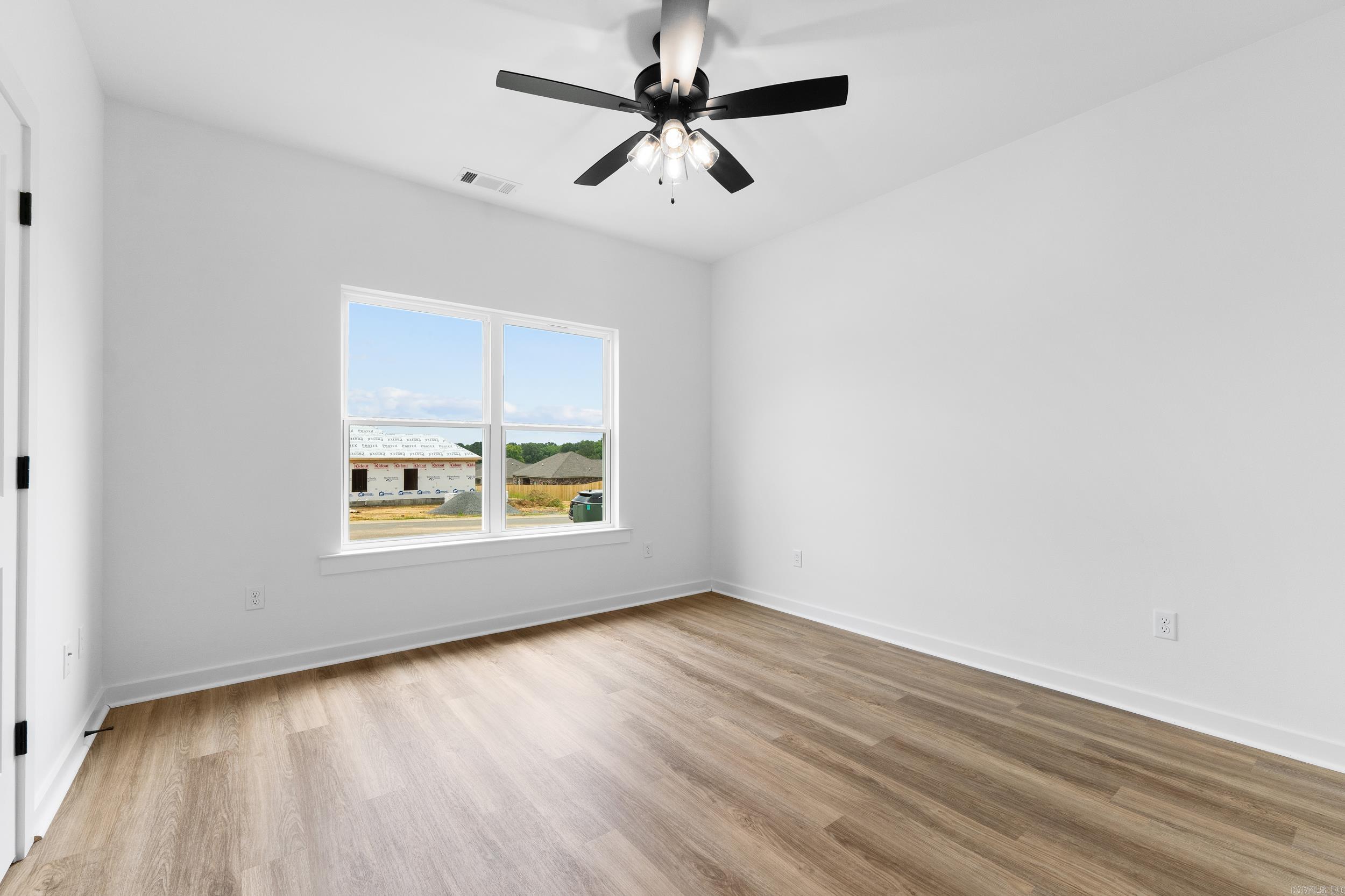 81 Lewis  Greenbrier, AR