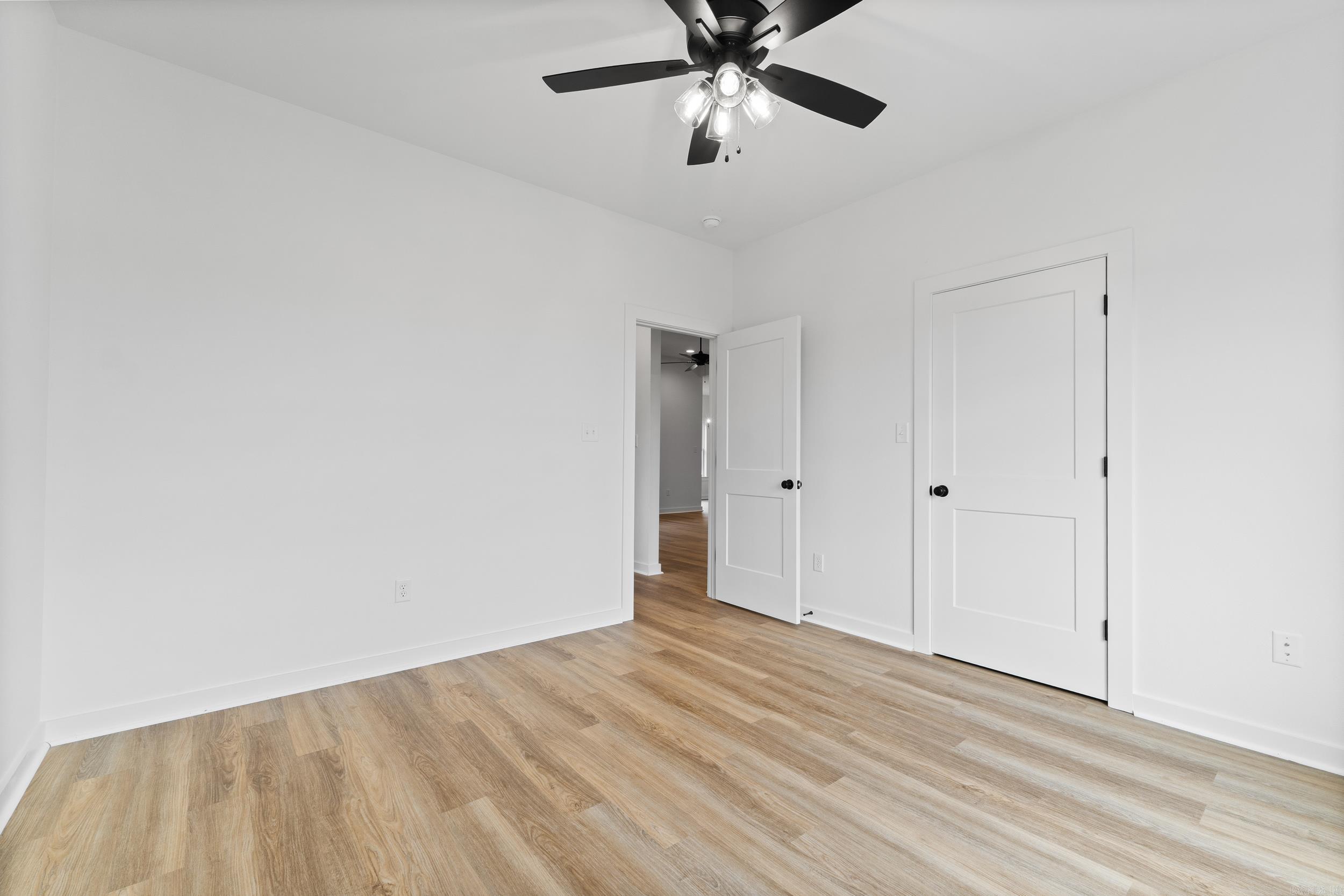 81 Lewis  Greenbrier, AR