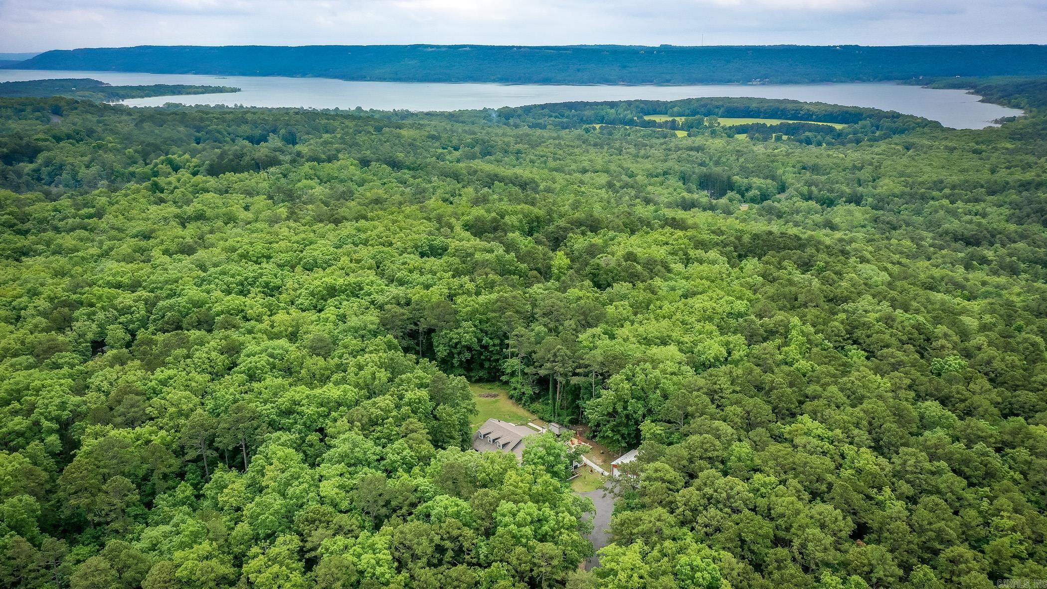 100  Hidgen Ridge  Higden, AR