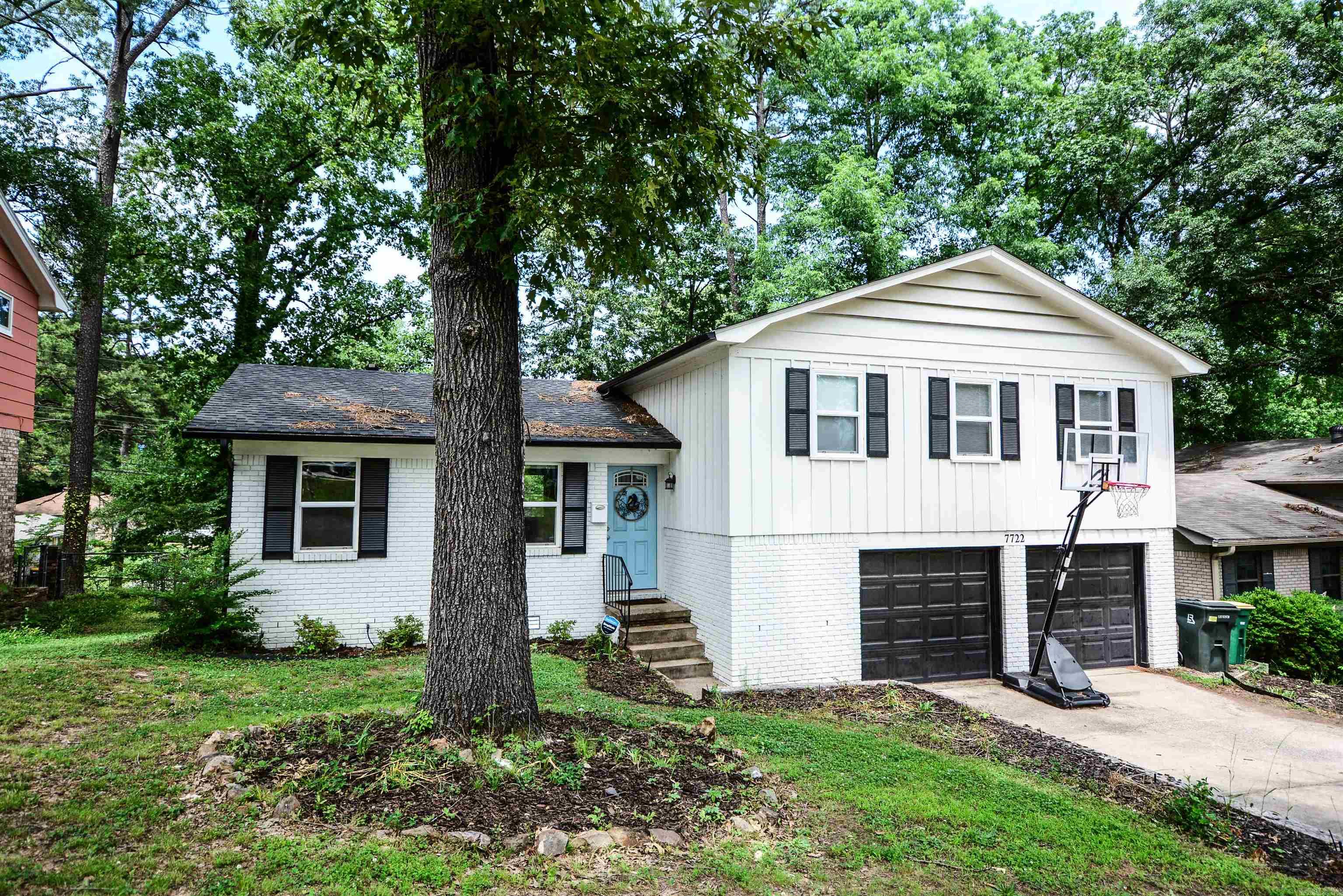7722 W 25th  Little Rock, AR