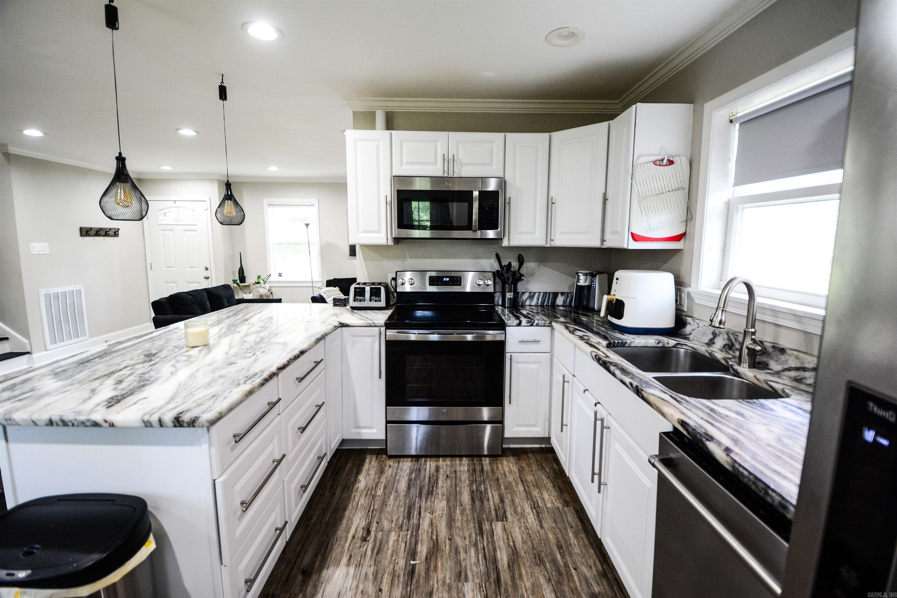 7722 W 25th  Little Rock, AR