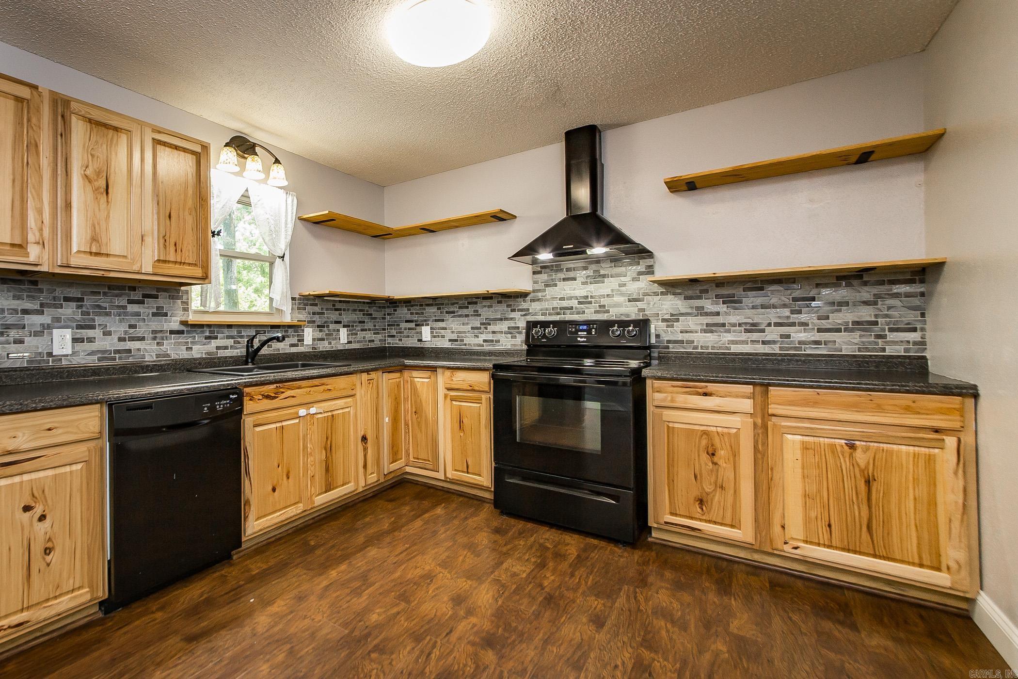 115  Foxdell  Jacksonville, AR