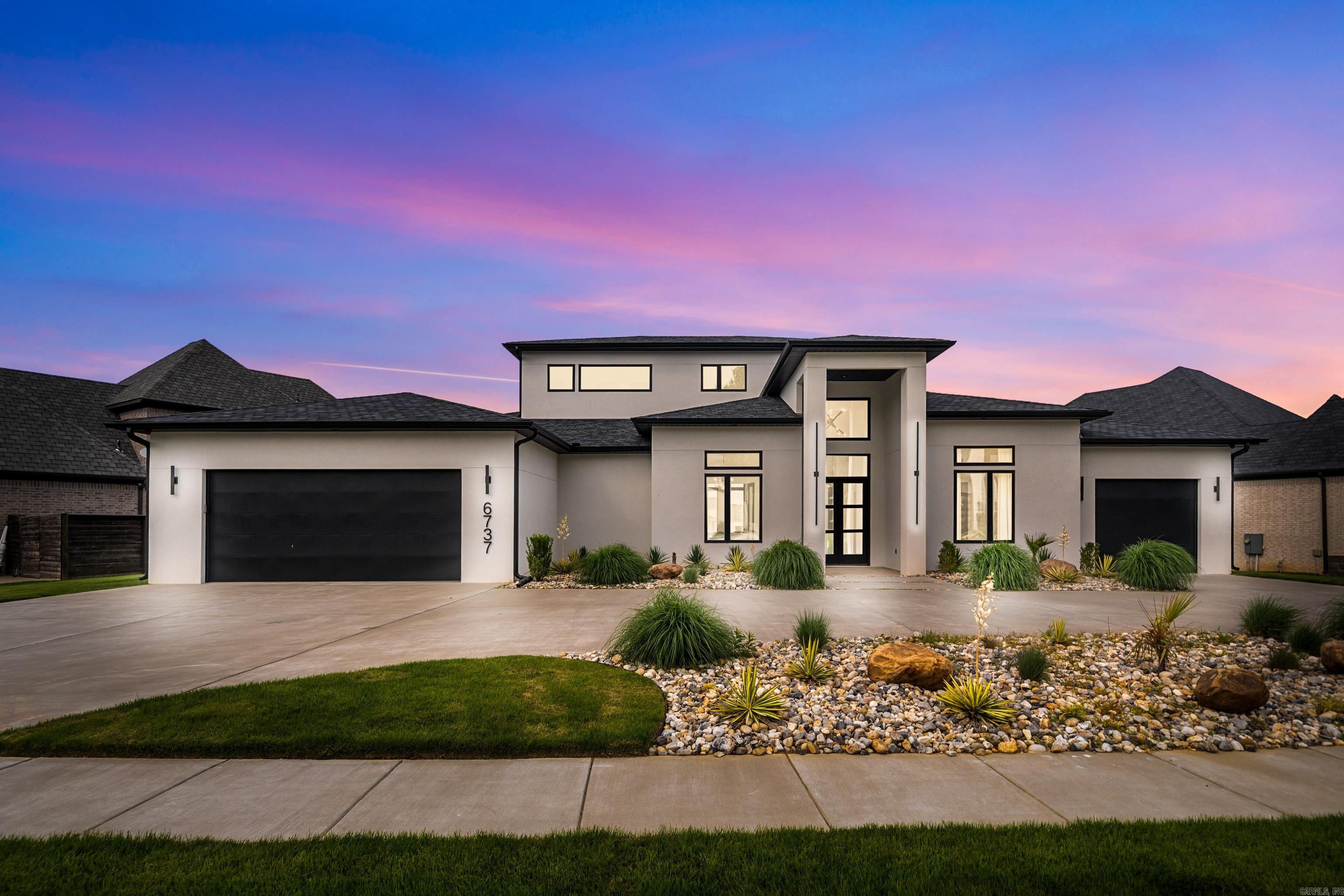 6737  Hilo  Benton, AR