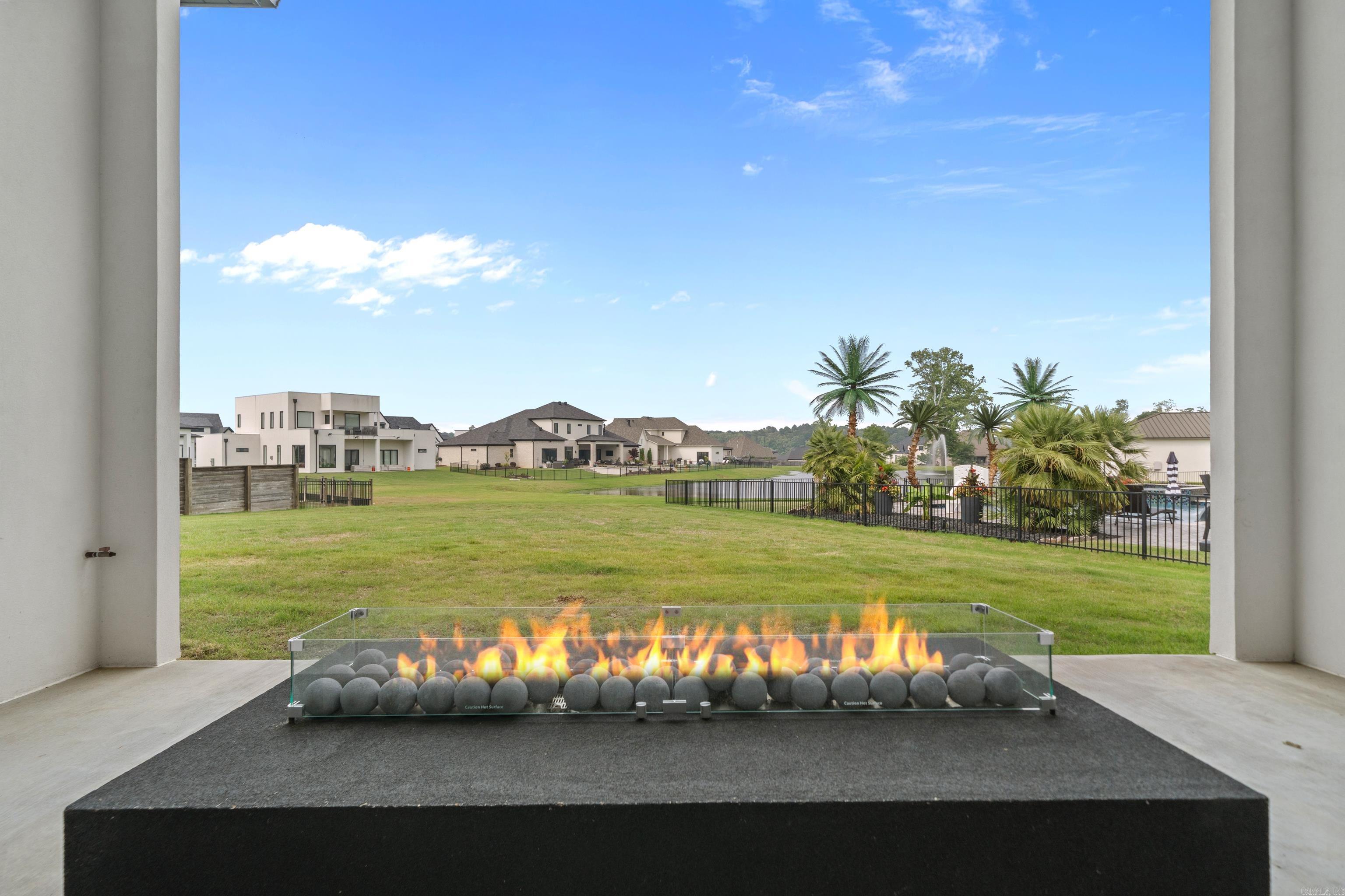 6737  Hilo  Benton, AR
