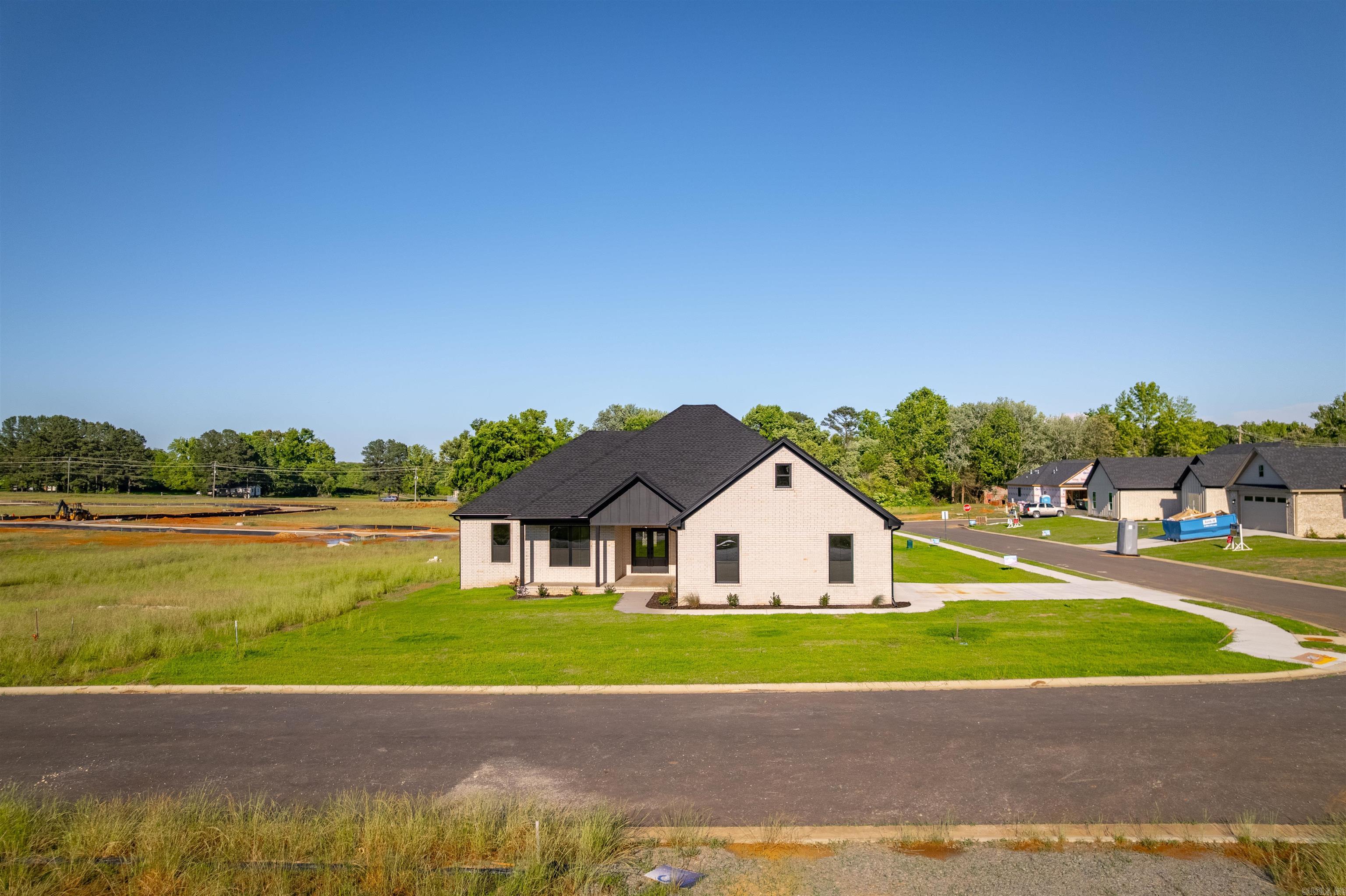 11  Brixton  Cabot, AR