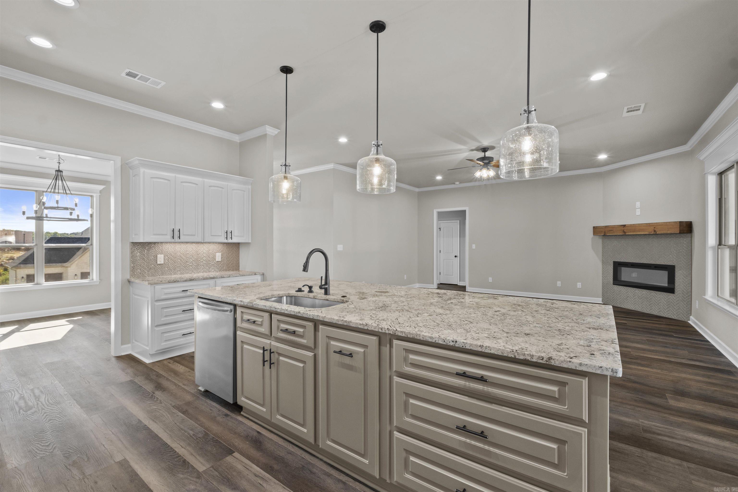 10114 Hidden Circle  Sherwood, AR