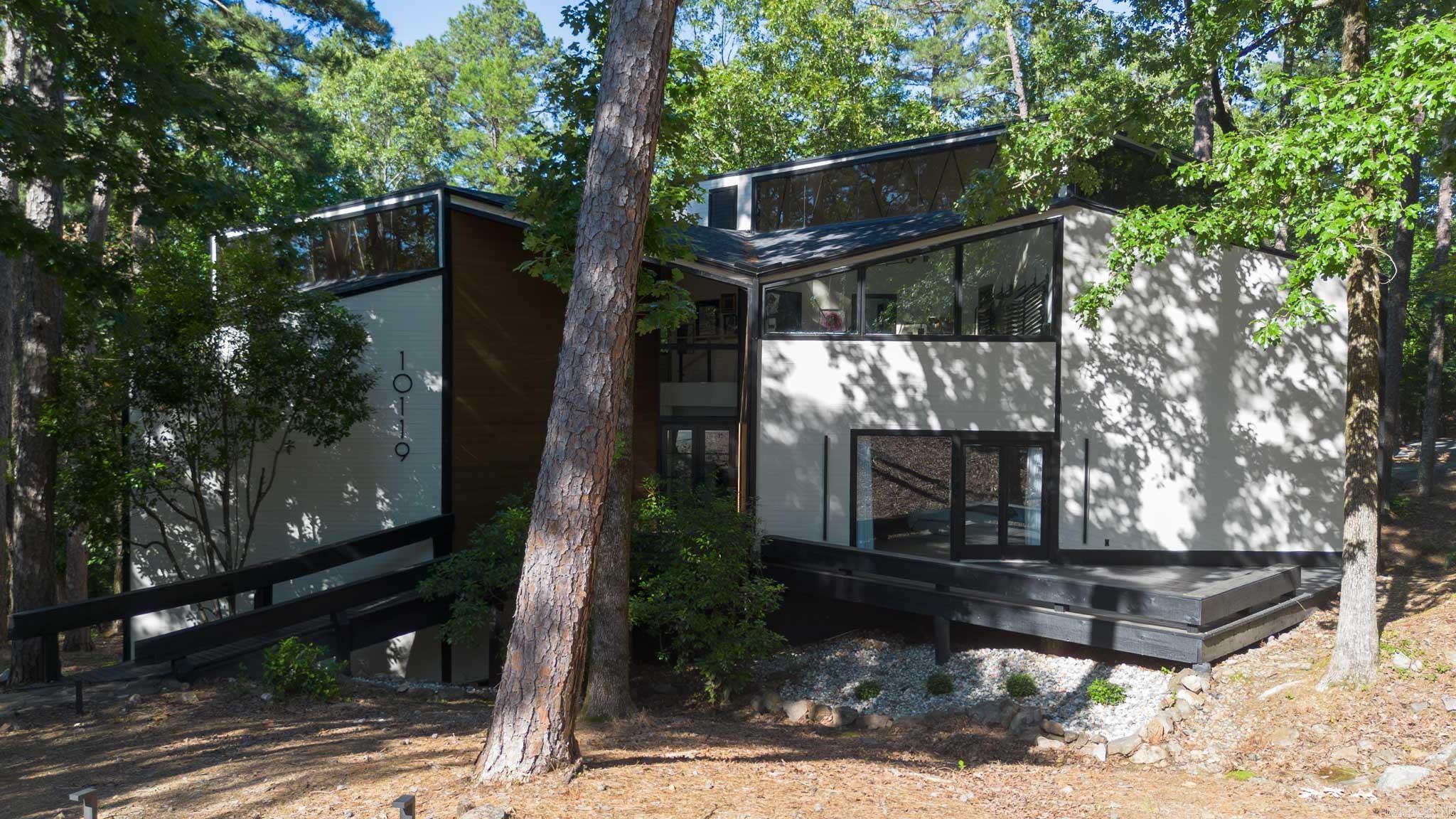10119  Garrison Road  Little Rock, AR