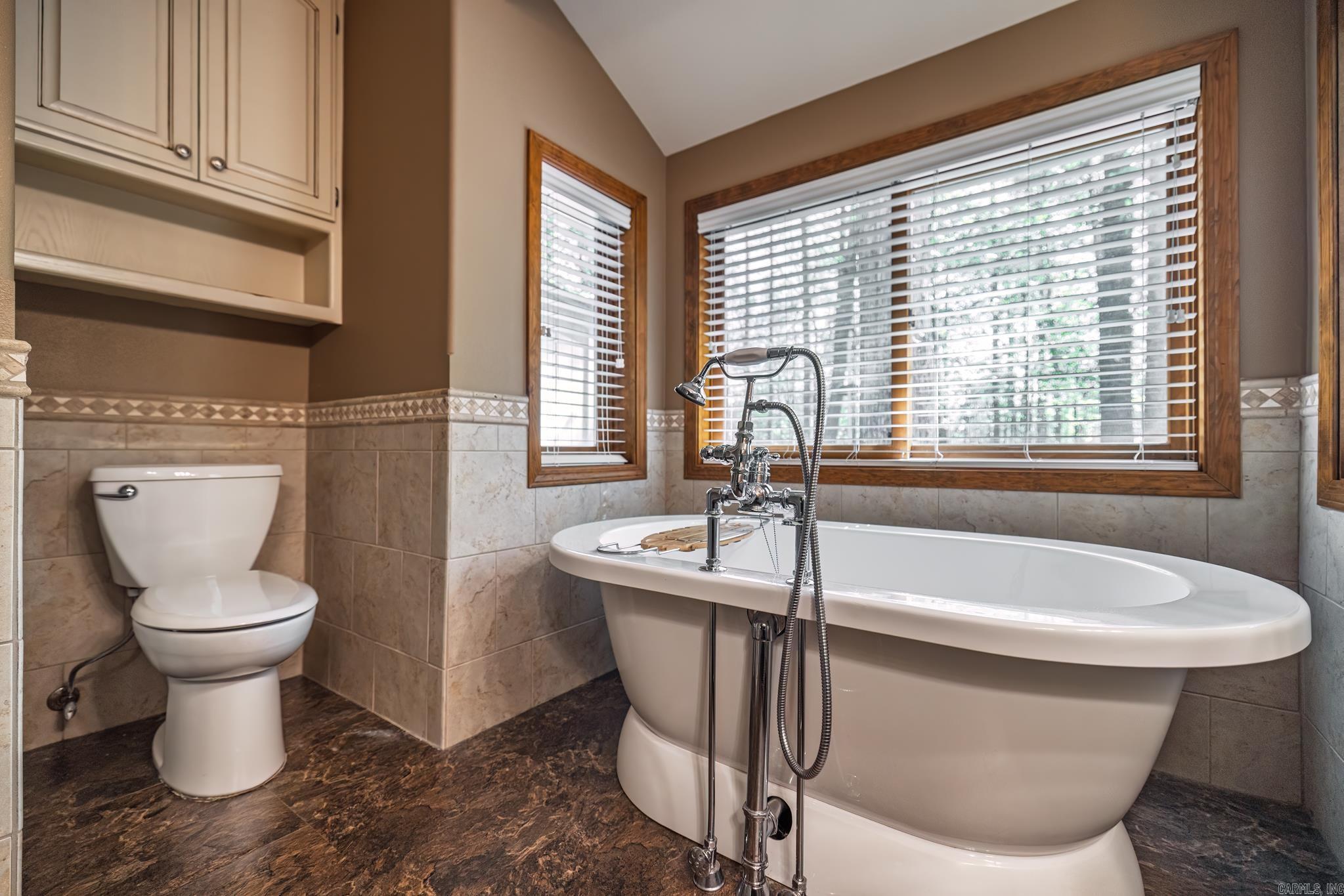 21  Constantina  Hot Springs Village, AR