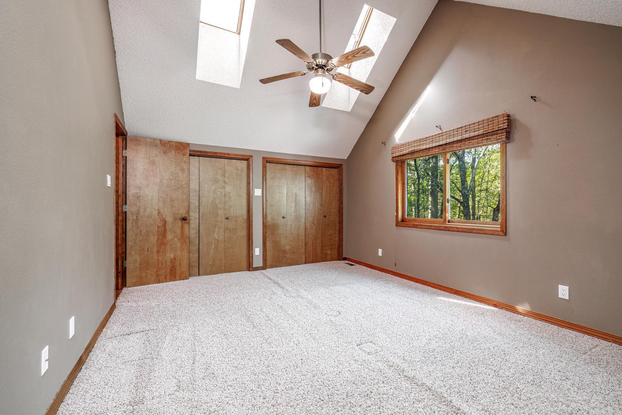 21  Constantina  Hot Springs Village, AR