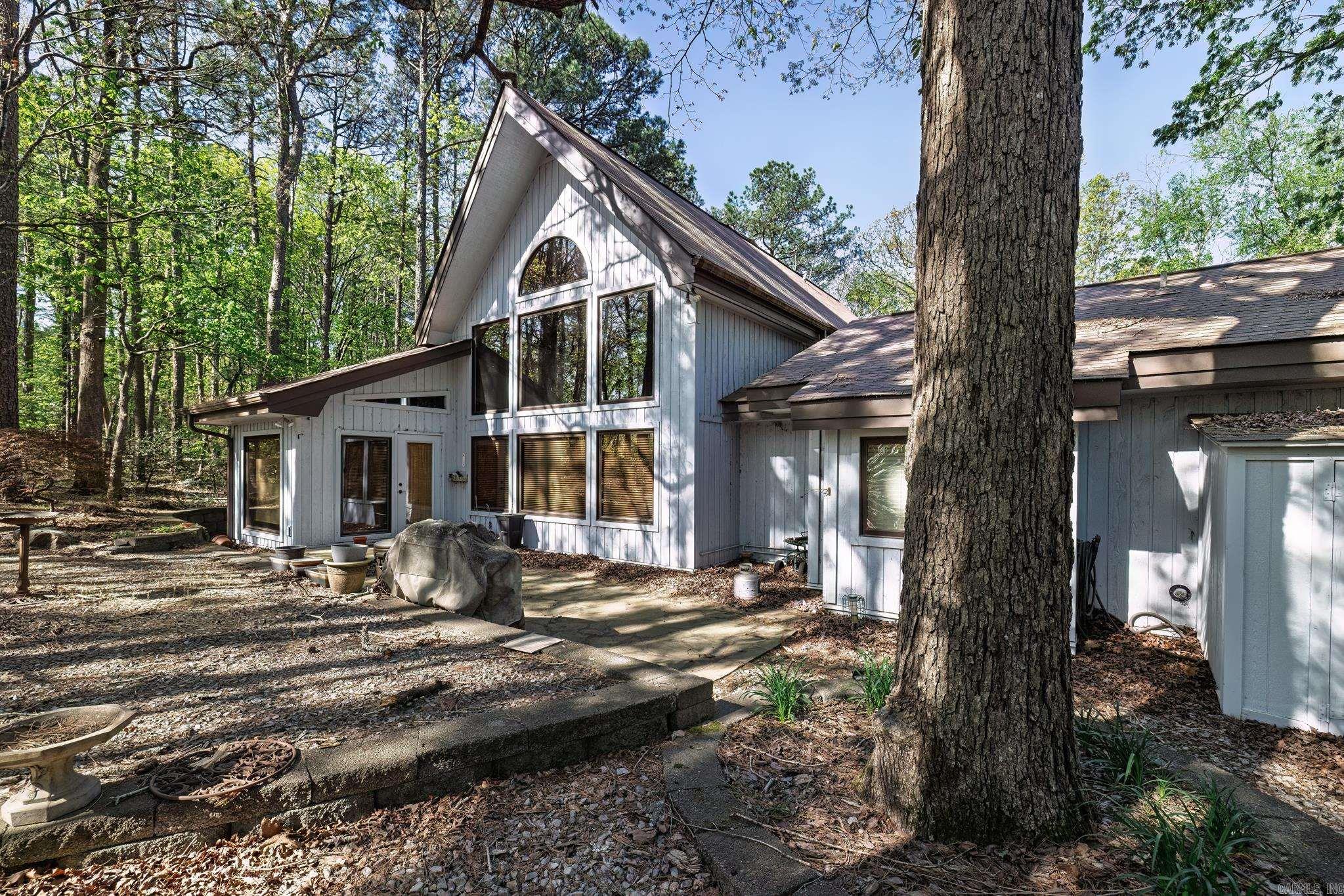 21  Constantina  Hot Springs Village, AR
