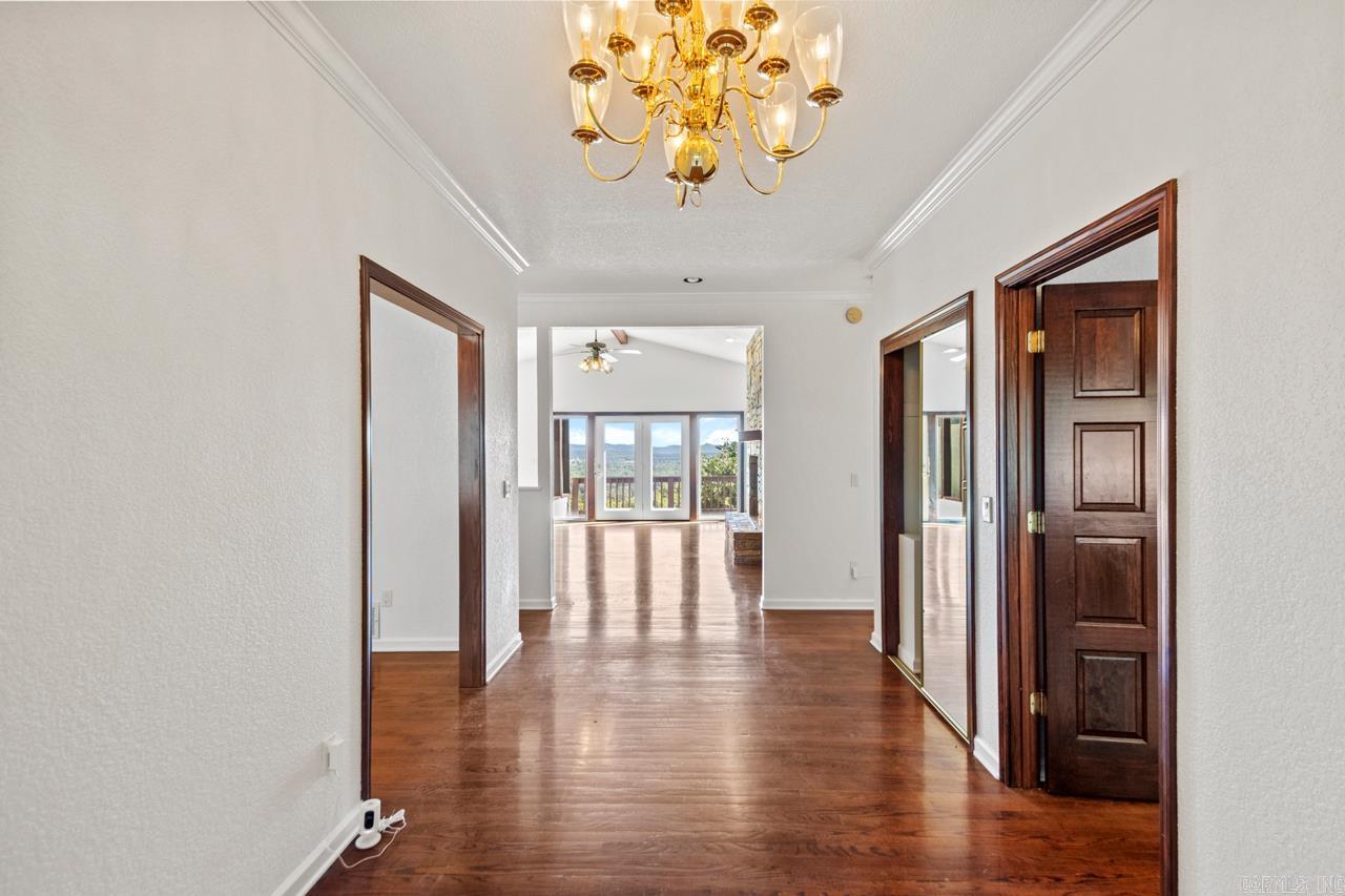 33  Ponferrada  Hot Springs Village, AR