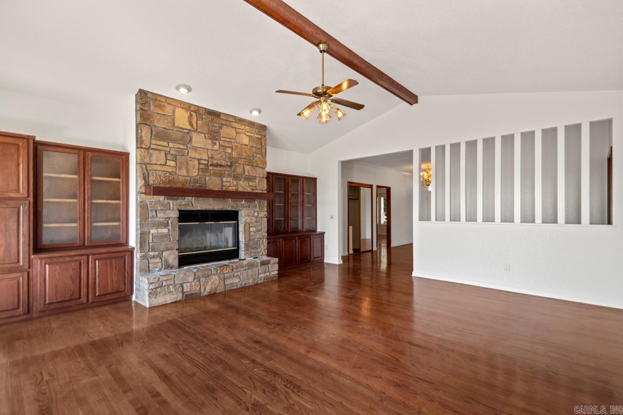 33  Ponferrada  Hot Springs Village, AR