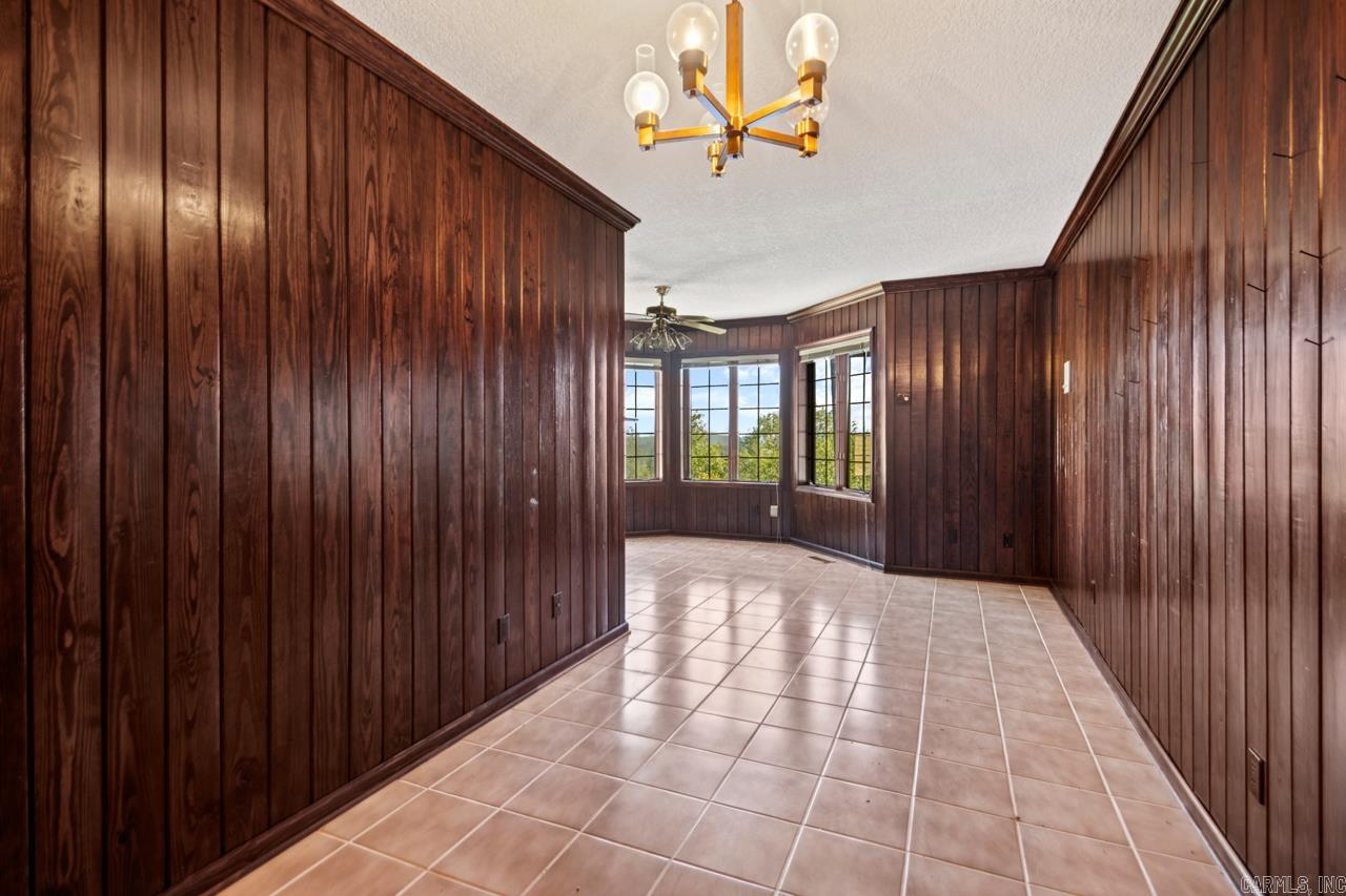 33  Ponferrada  Hot Springs Village, AR