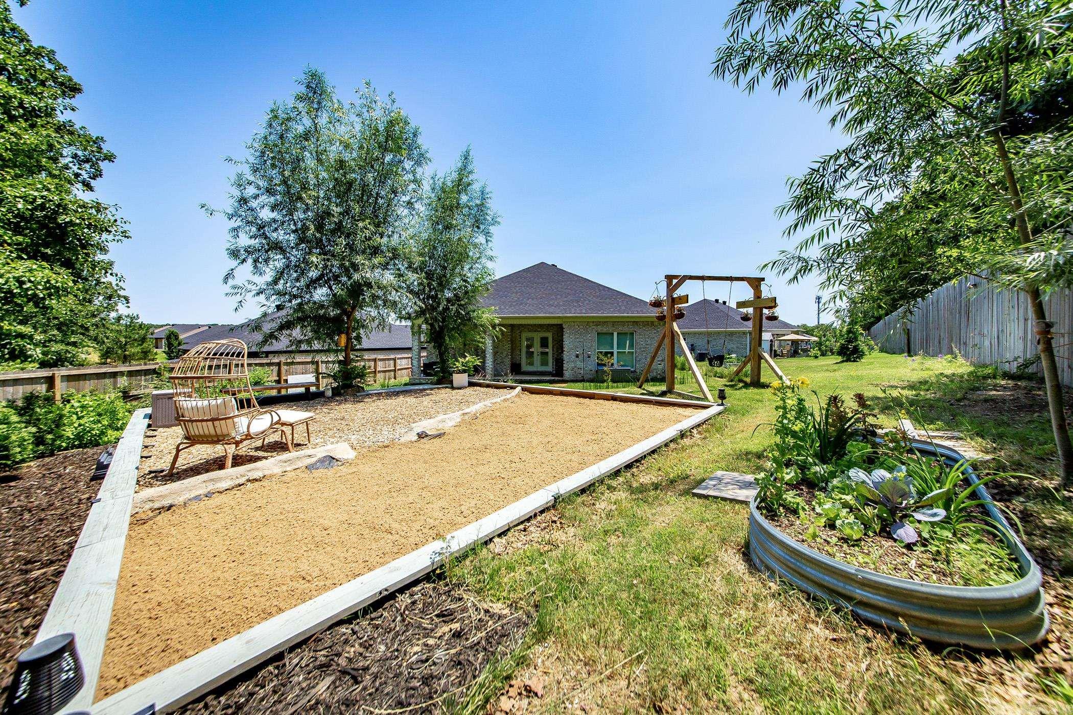 7320  Stonehenge  Jacksonville, AR