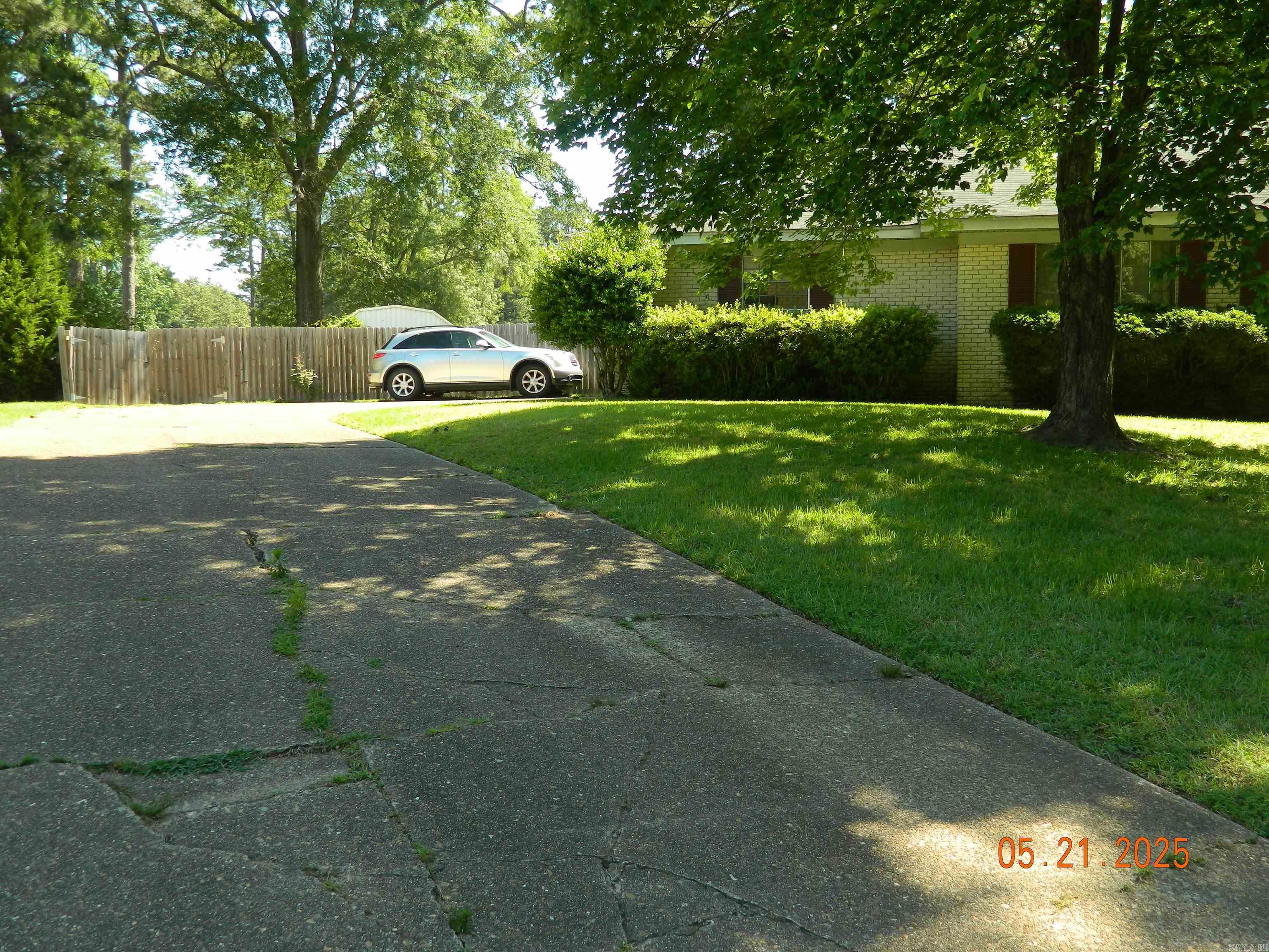 121  Leewood  Arkadelphia, AR