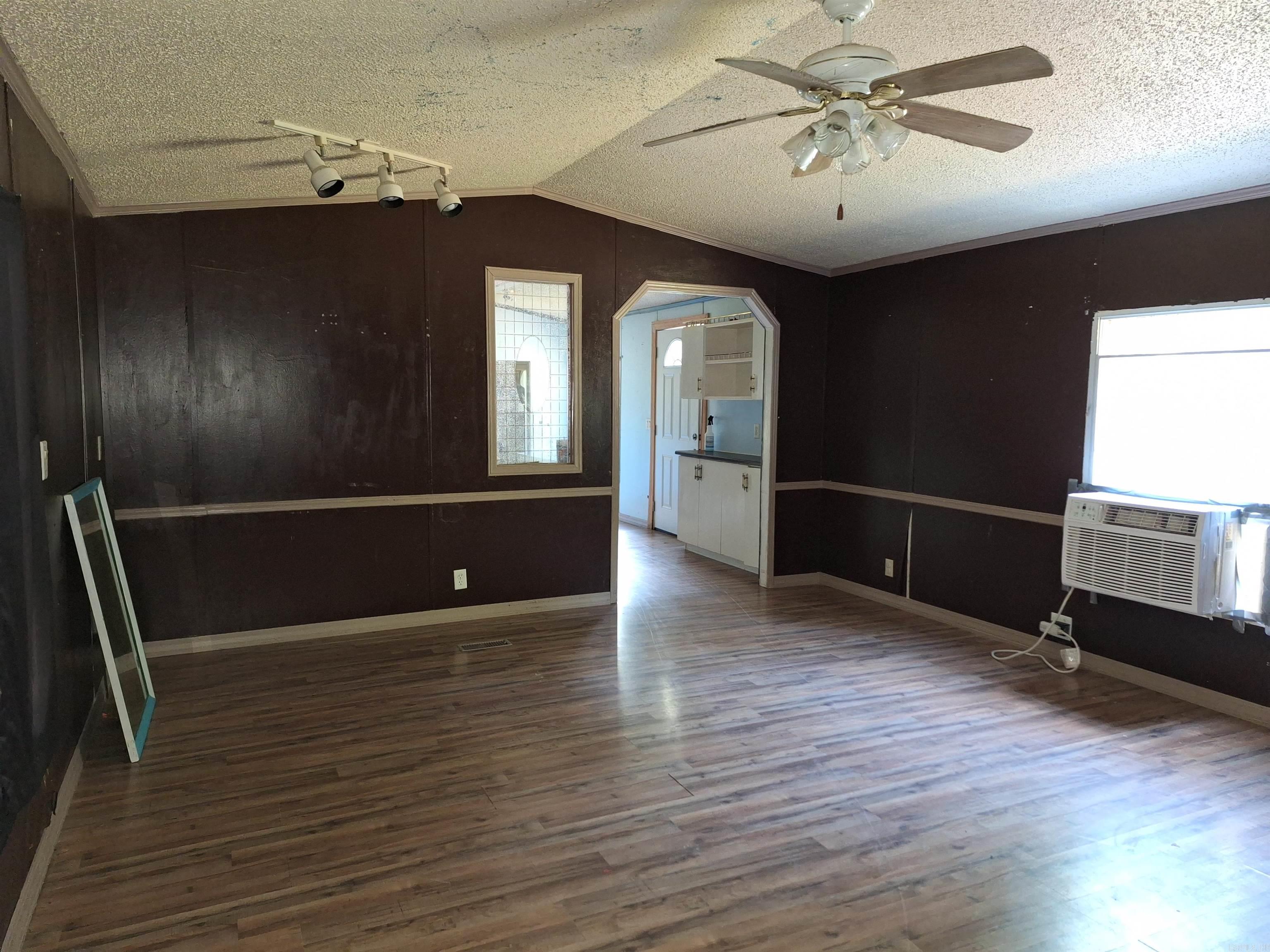 167 E Main  Lockesburg, AR