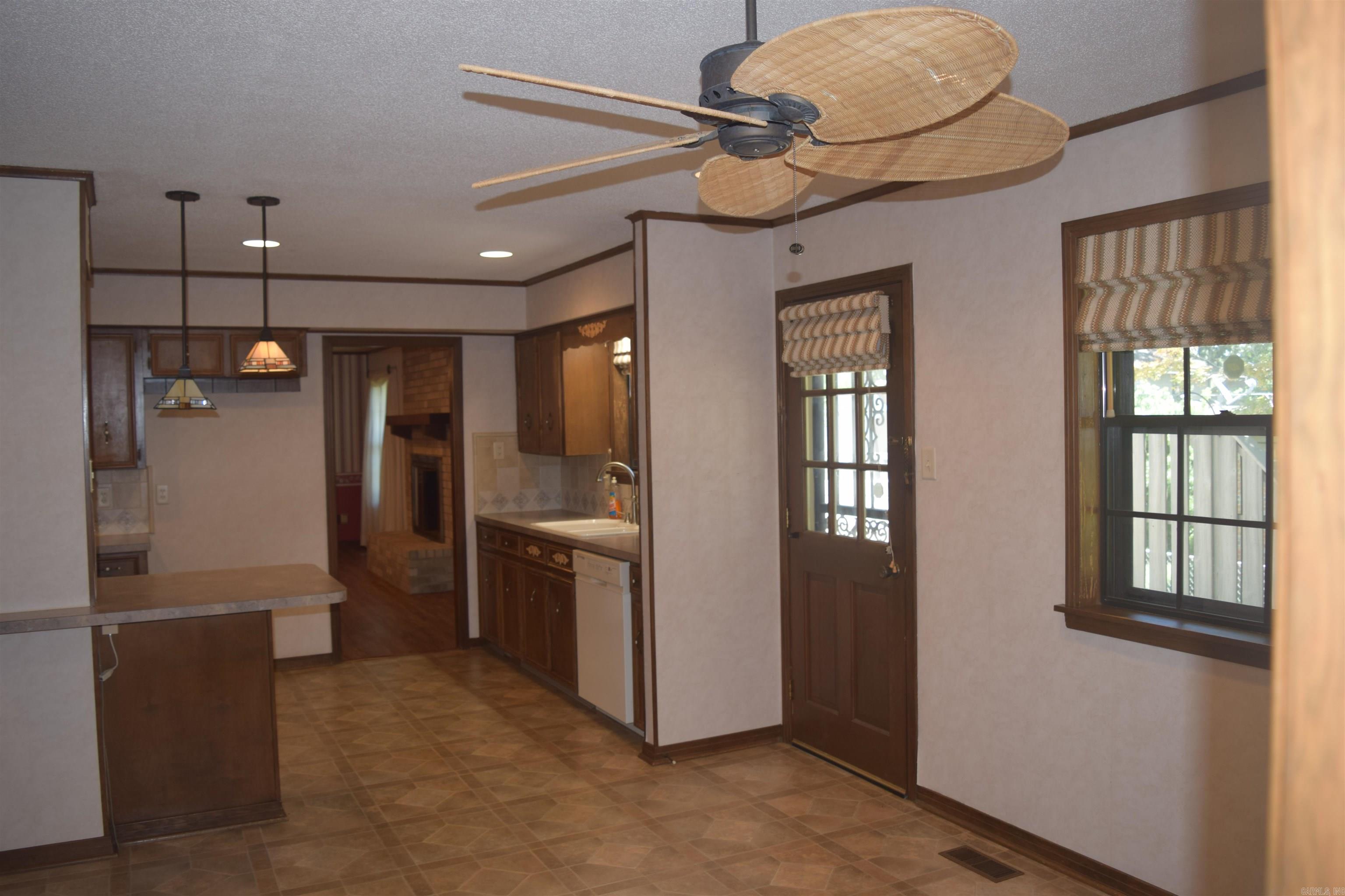 206  Beaconsfield  Sherwood, AR