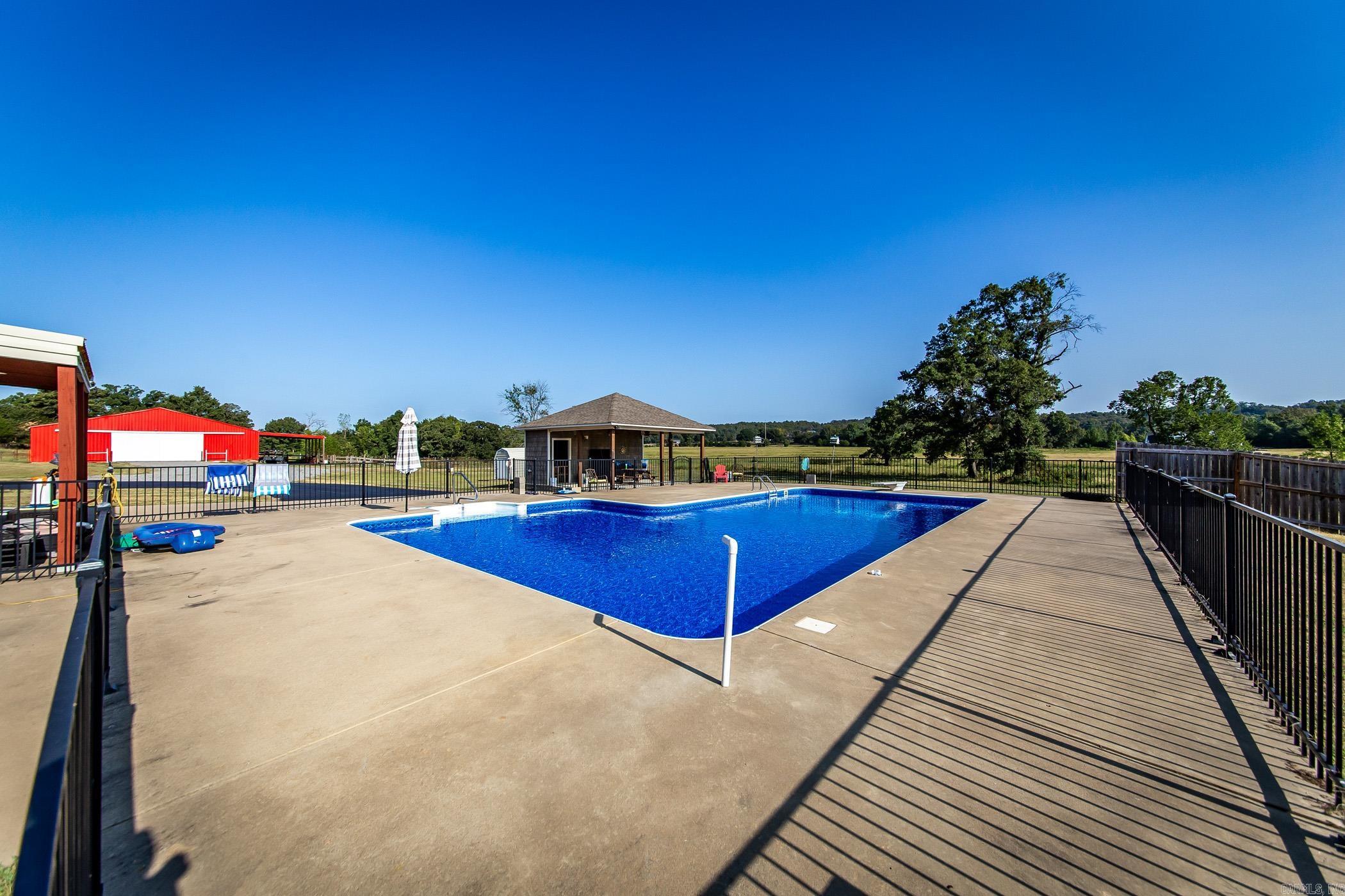 342  Burkett Flat Rd  Greenbrier, AR
