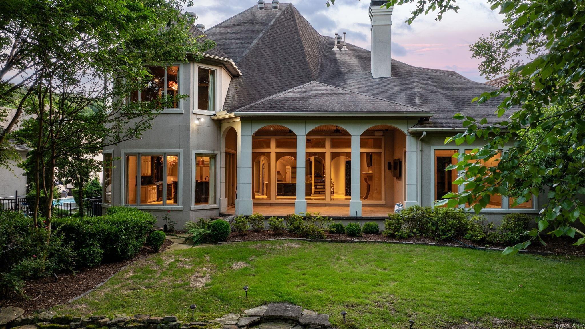 21  La Scala Court  Little Rock, AR