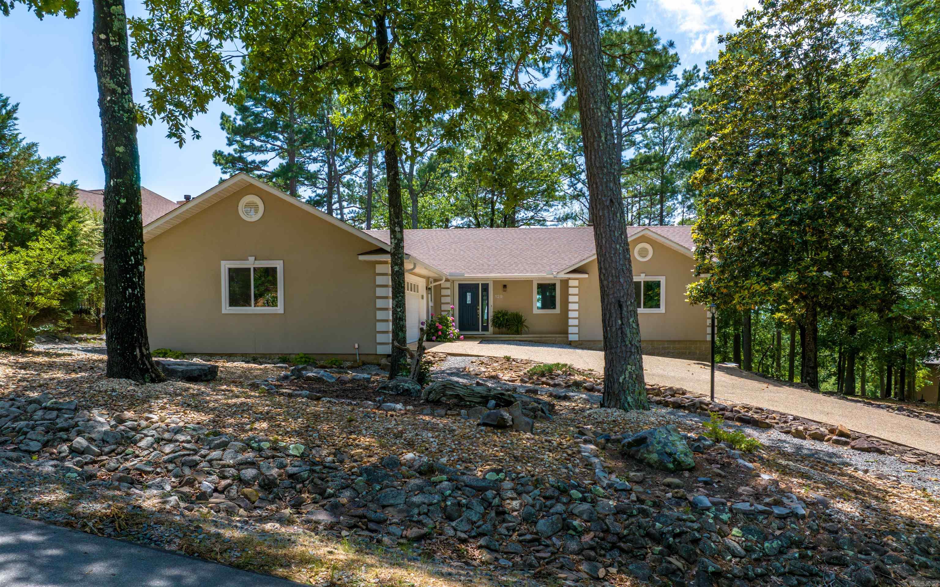 129  Mesero  Hot Springs Village, AR