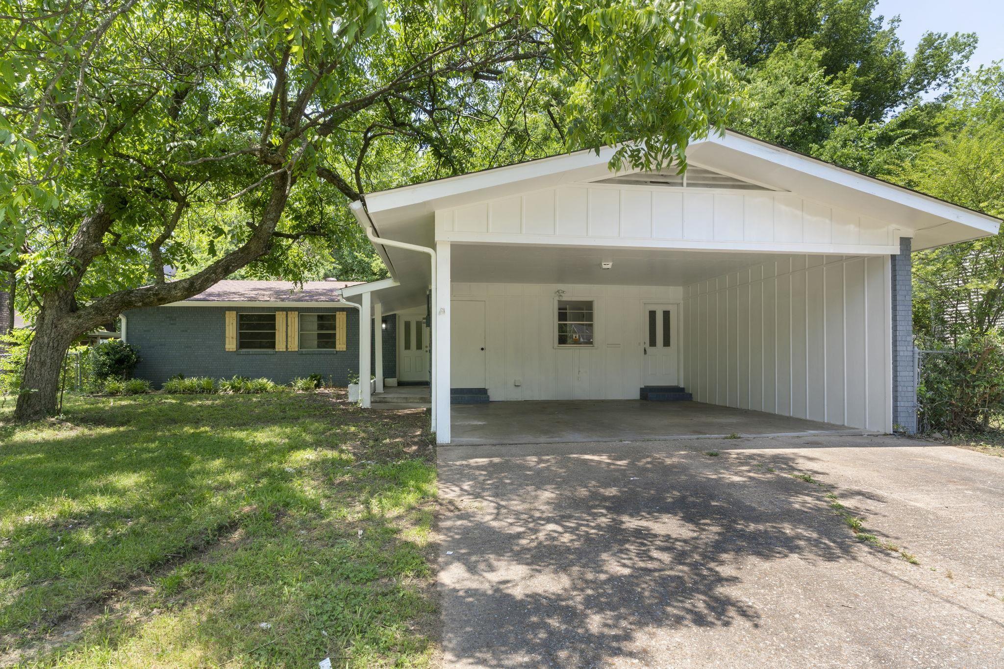 605 N West  Morrilton, AR