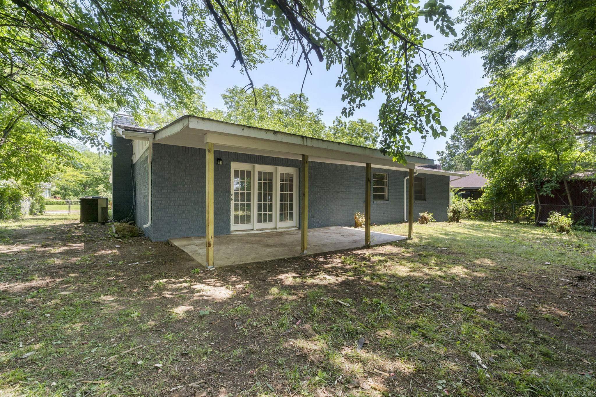 605 N West  Morrilton, AR