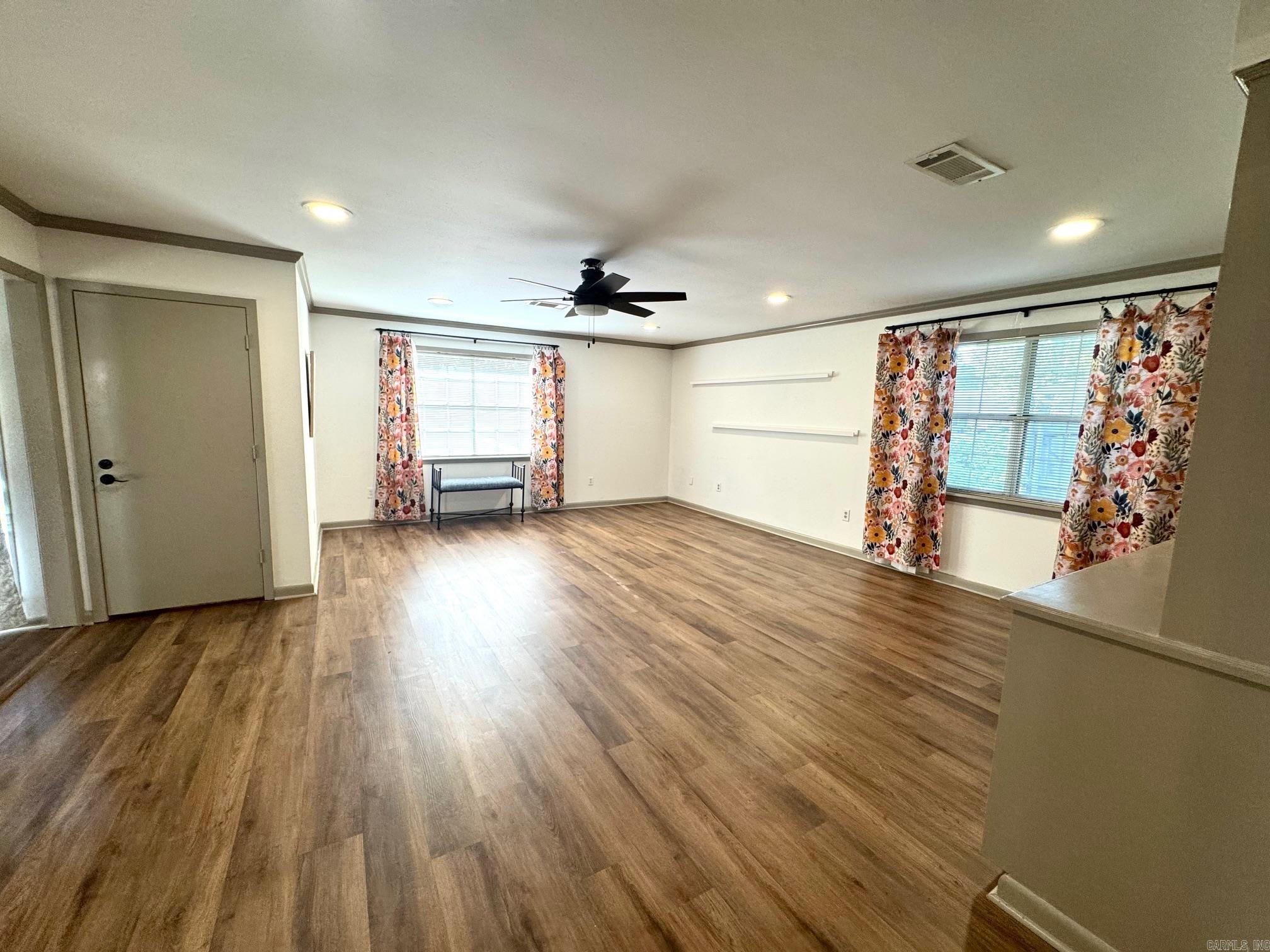28  Timothy  Conway, AR