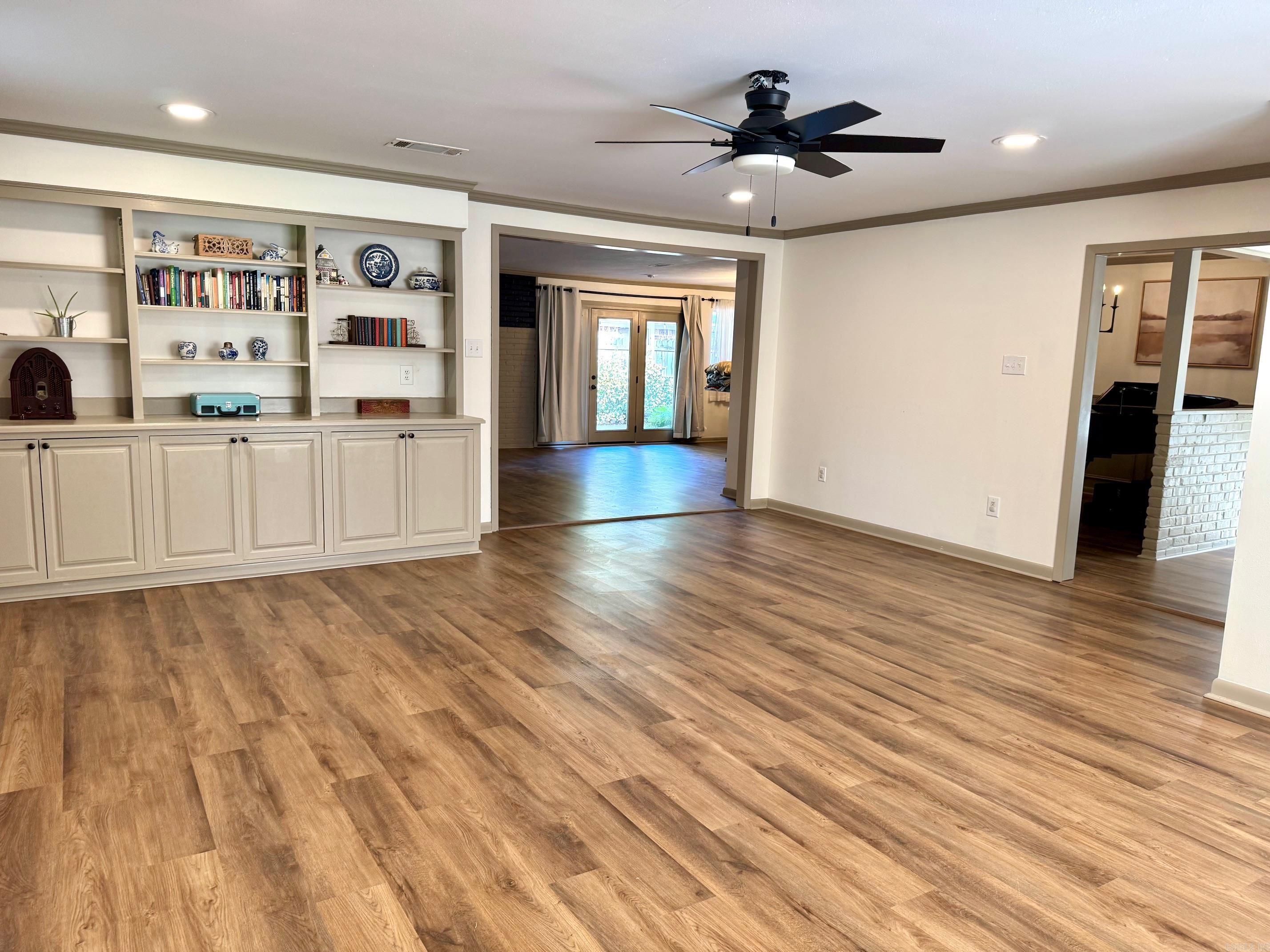 28  Timothy  Conway, AR