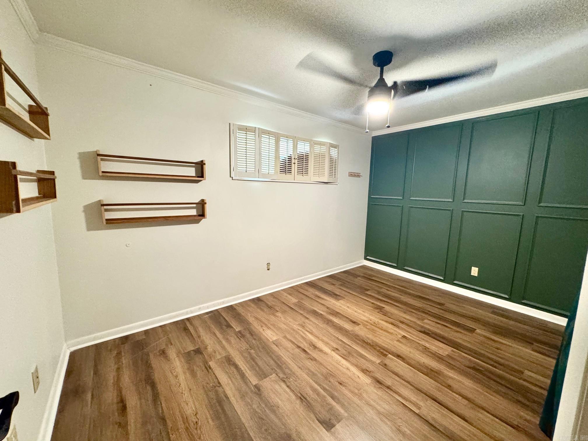 28  Timothy  Conway, AR