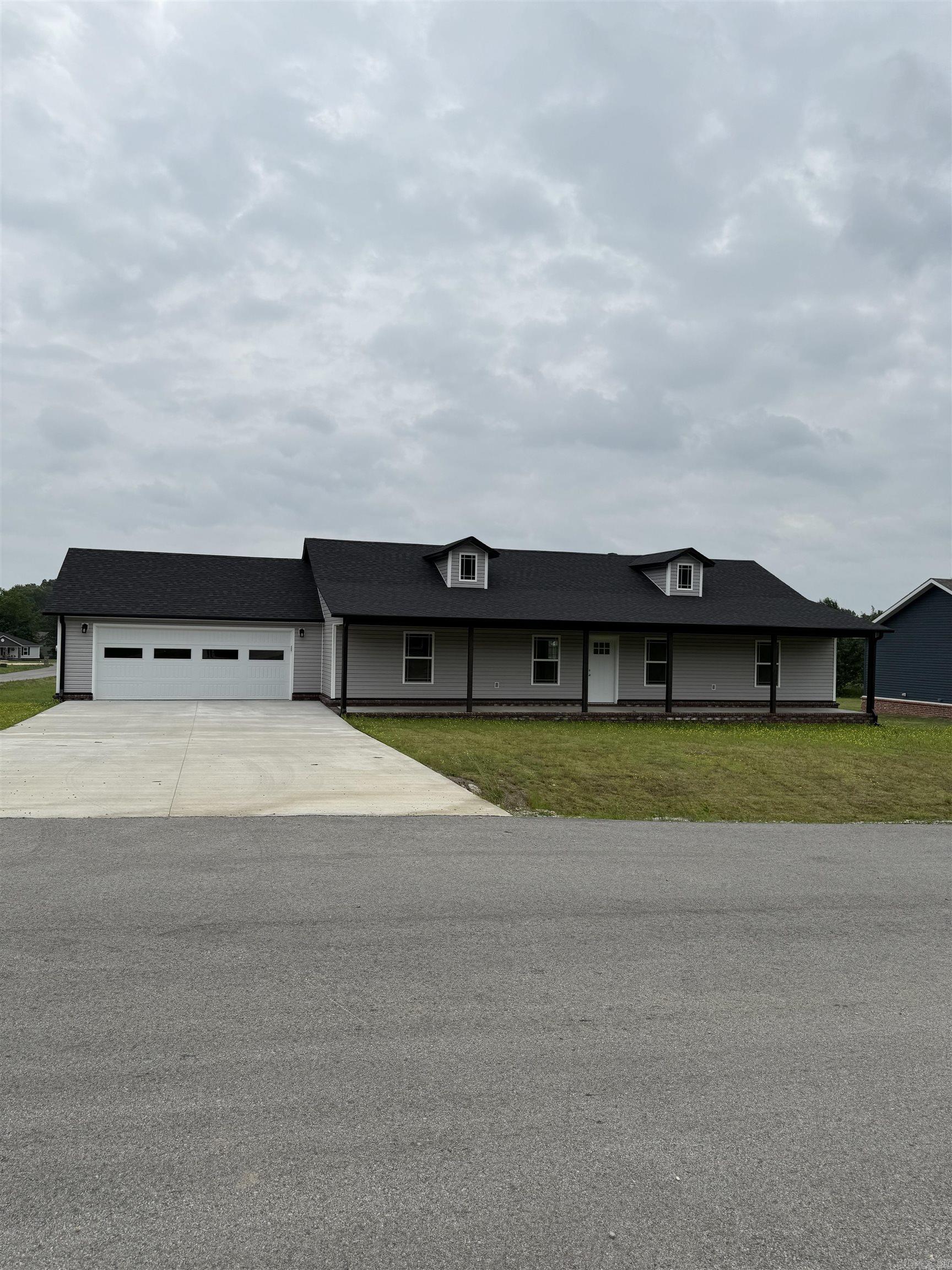 214  Raymond Drive  Paragould, AR