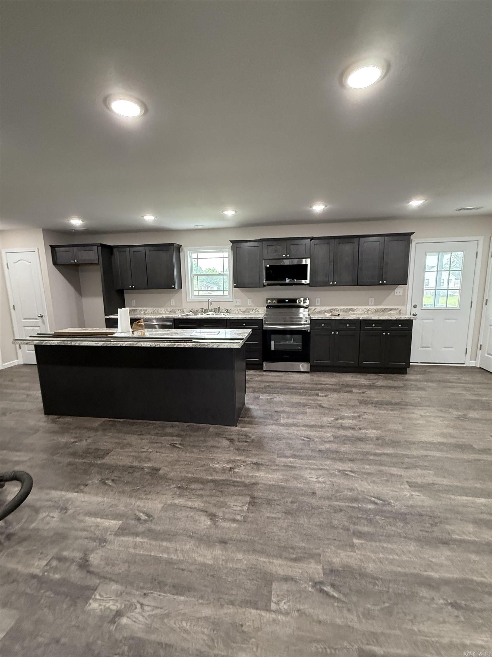 214  Raymond Drive  Paragould, AR
