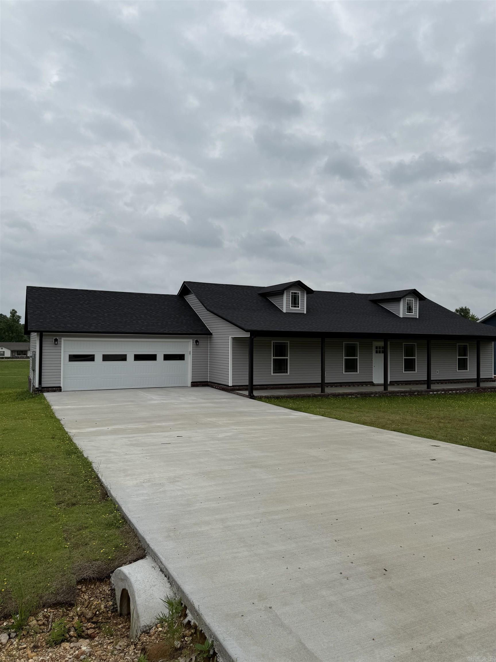214  Raymond Drive  Paragould, AR