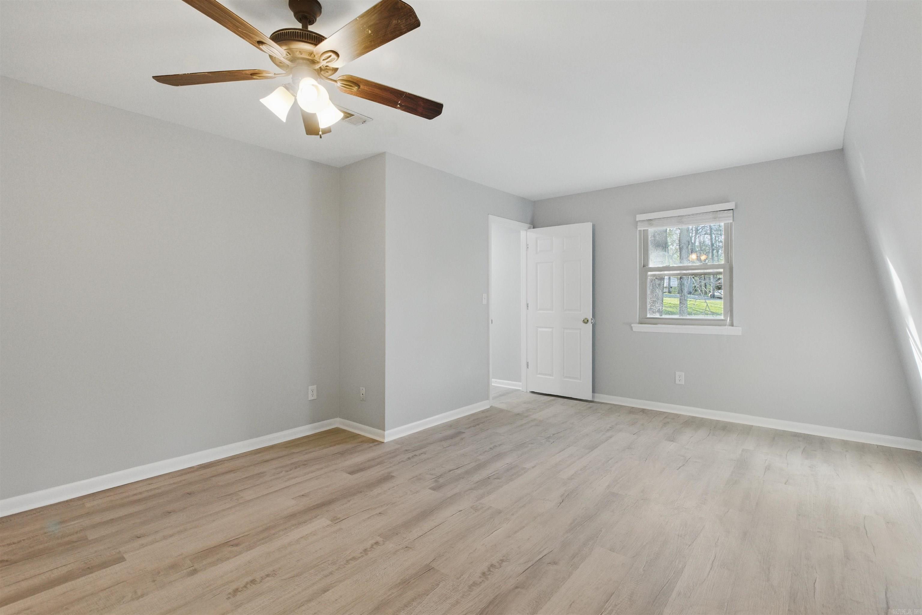 10626  Pineview Dr  Mabelvale, AR
