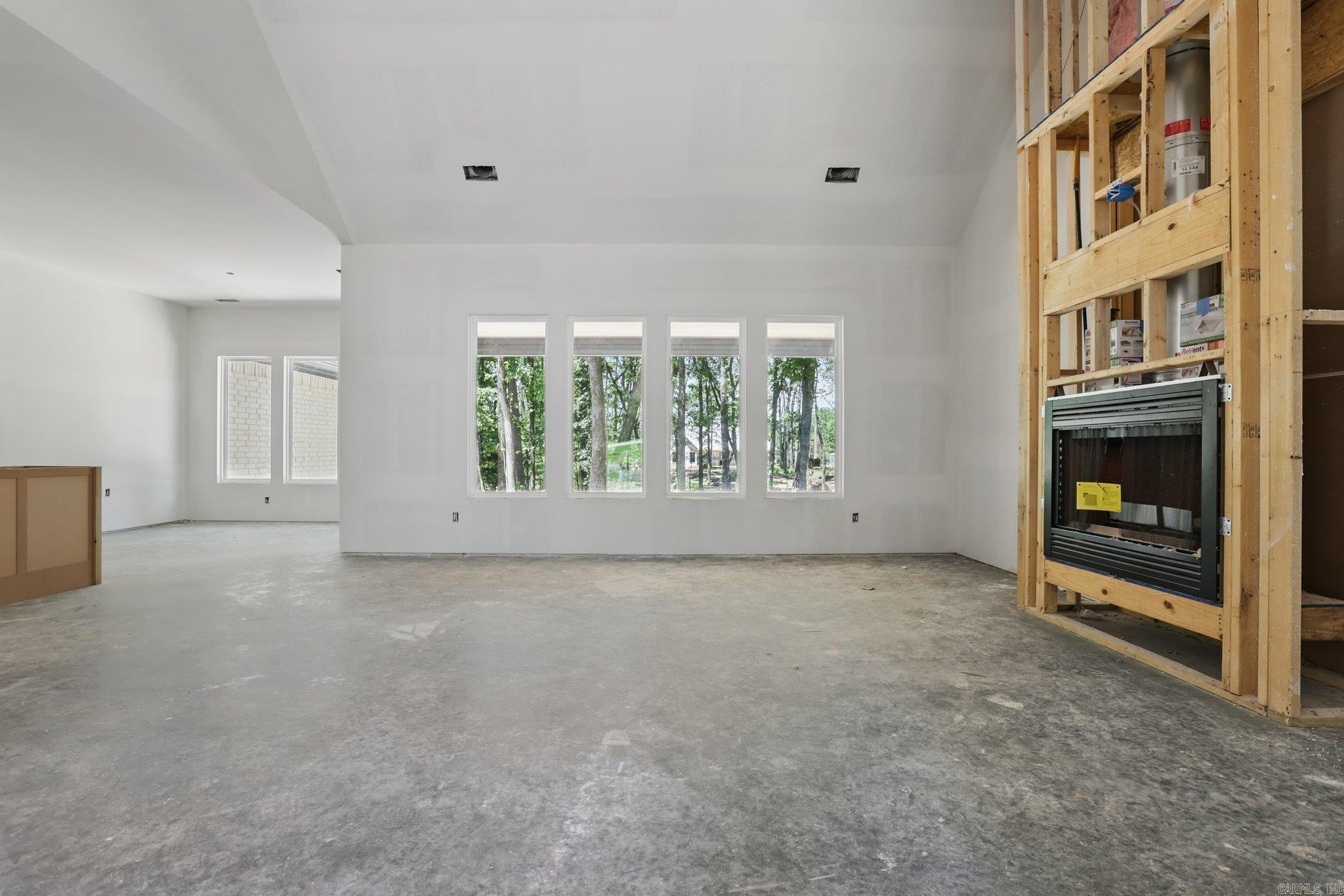 301  Abrielle  Benton, AR