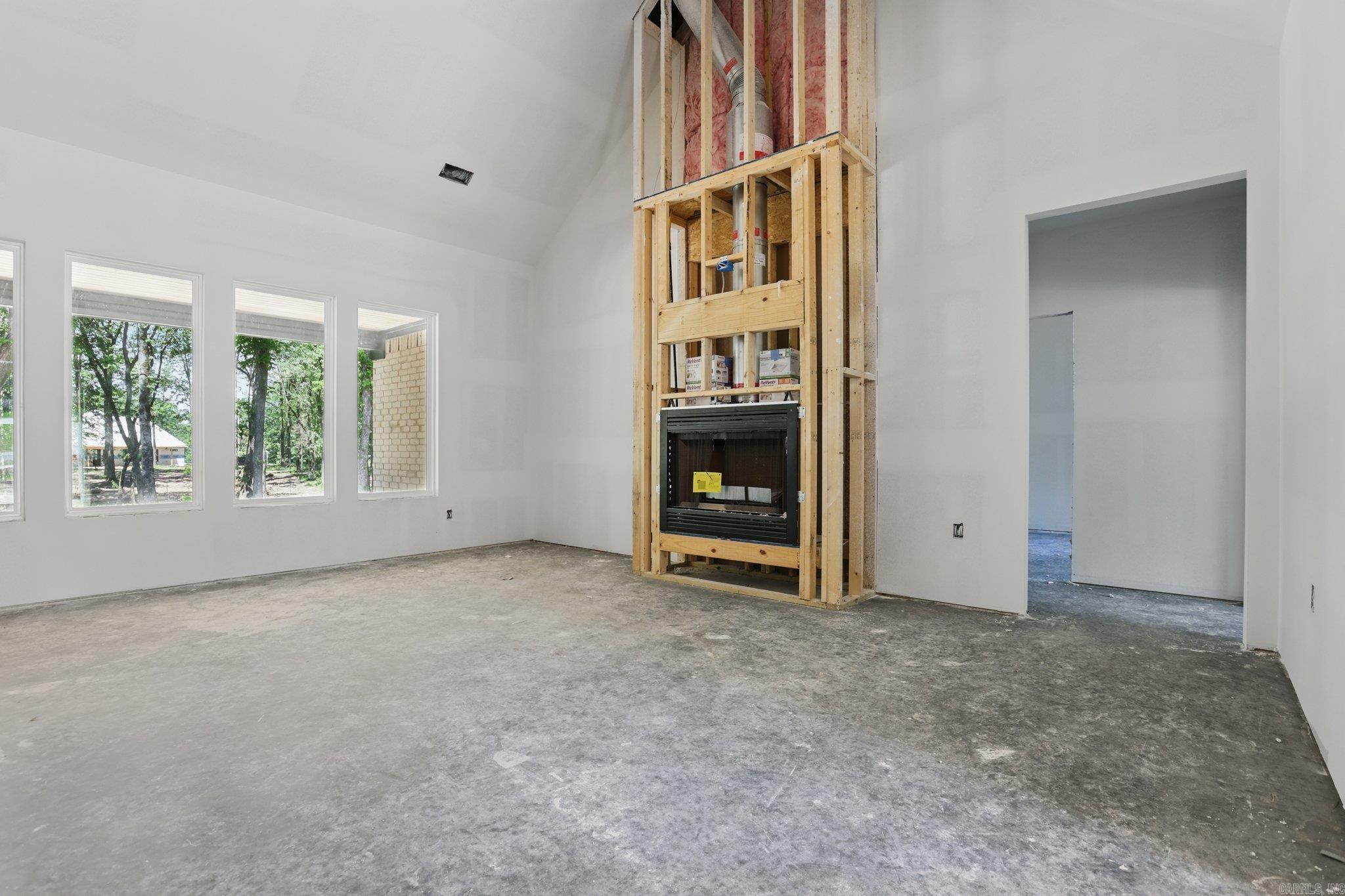 301  Abrielle  Benton, AR