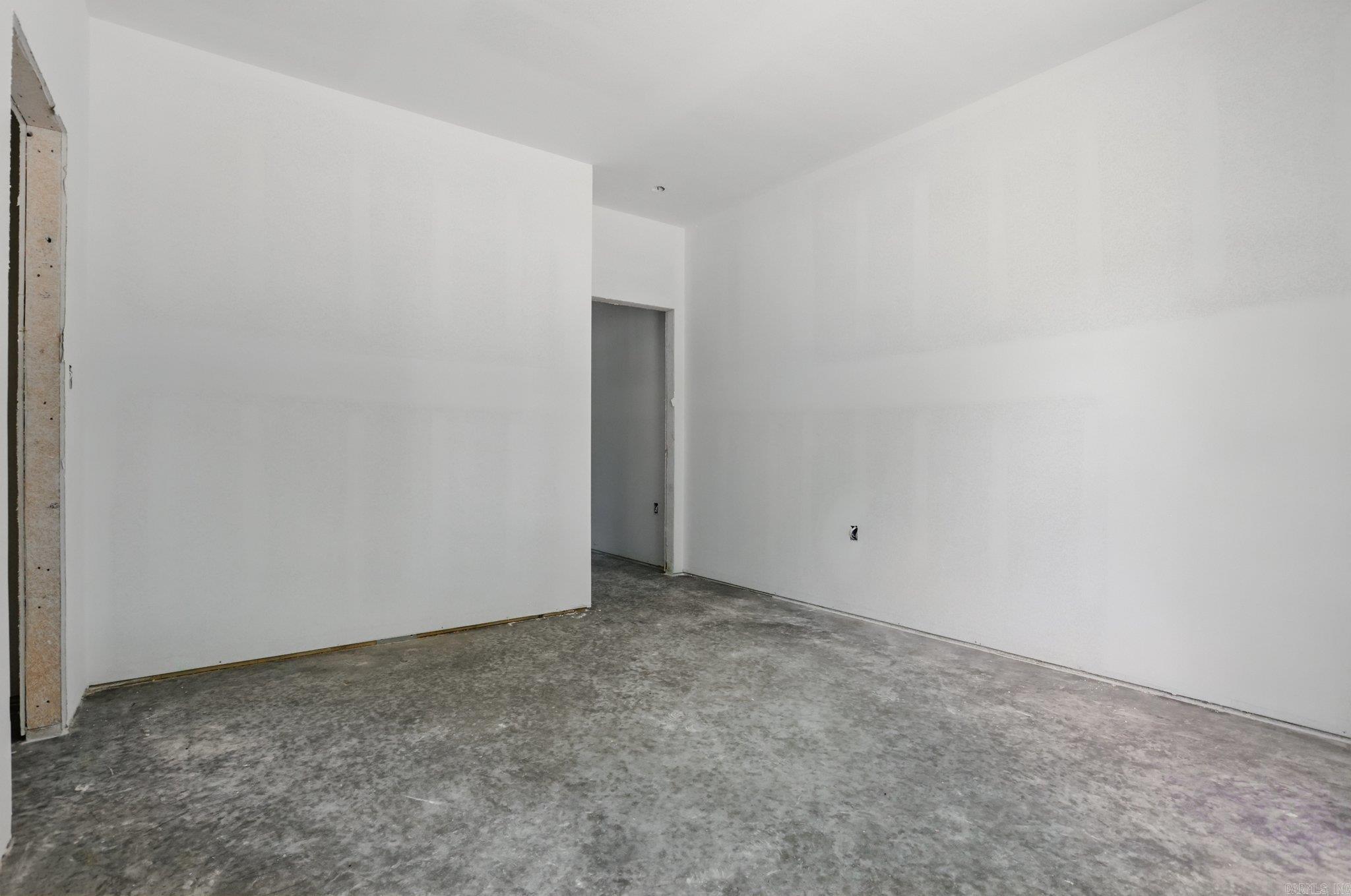 301  Abrielle  Benton, AR
