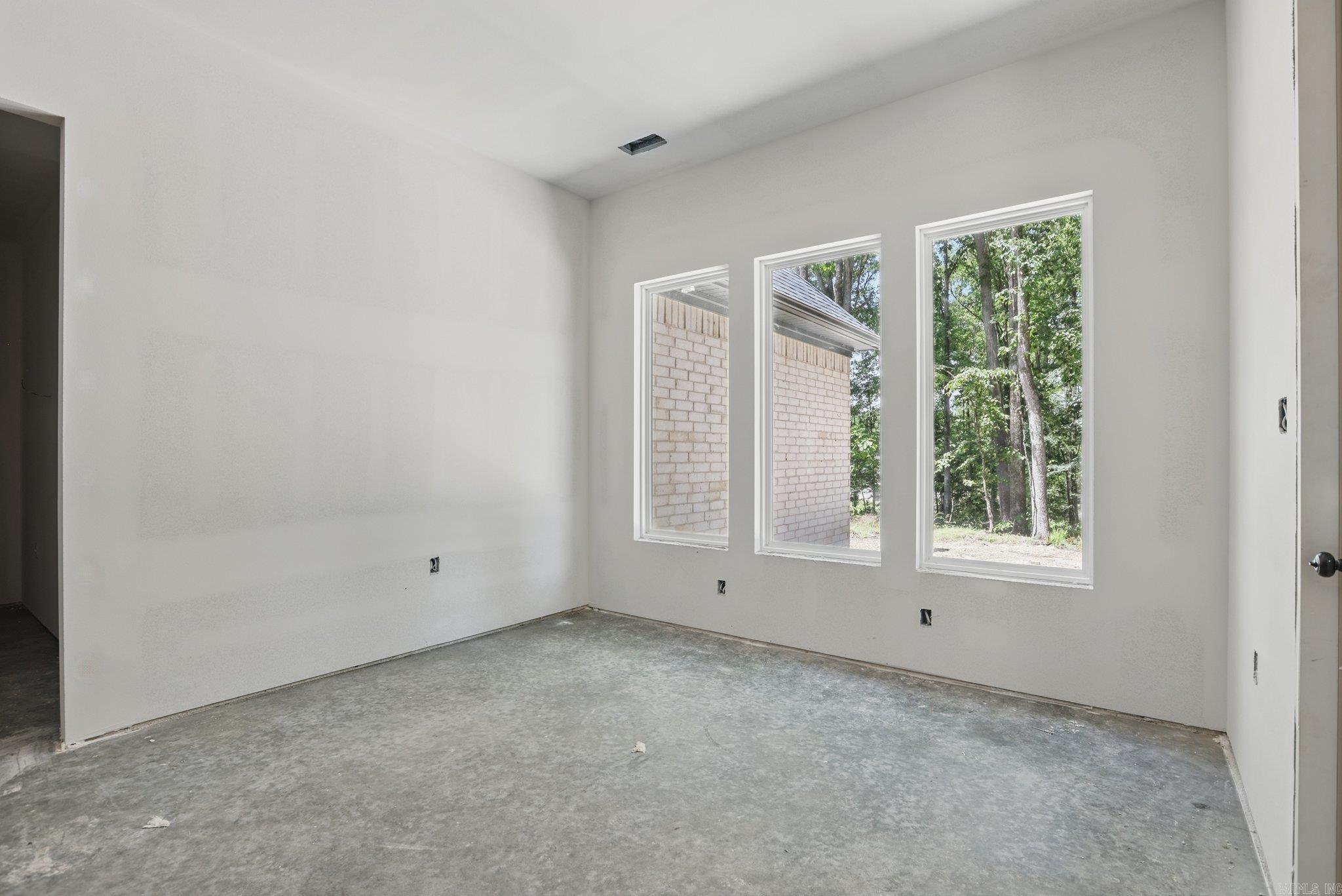 301  Abrielle  Benton, AR
